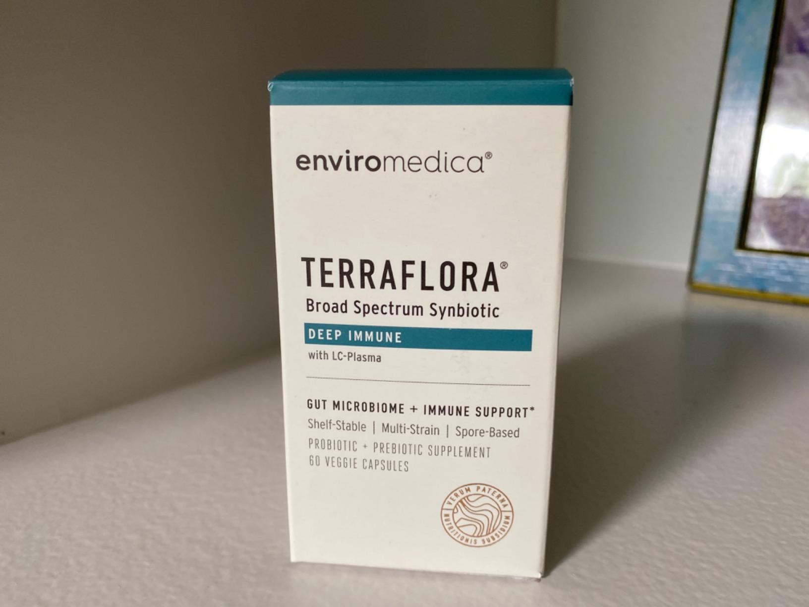 Terraflora Deep Immune Synbiotic - SBO Probiotic and Prebiotic, Immune Support, Gut Health, Soil Based Spore Pre and Probiotics for Women and Men, LC-Plasma, Bacillus Coagulans, Subtilis, 60 Capsules customer photo 1