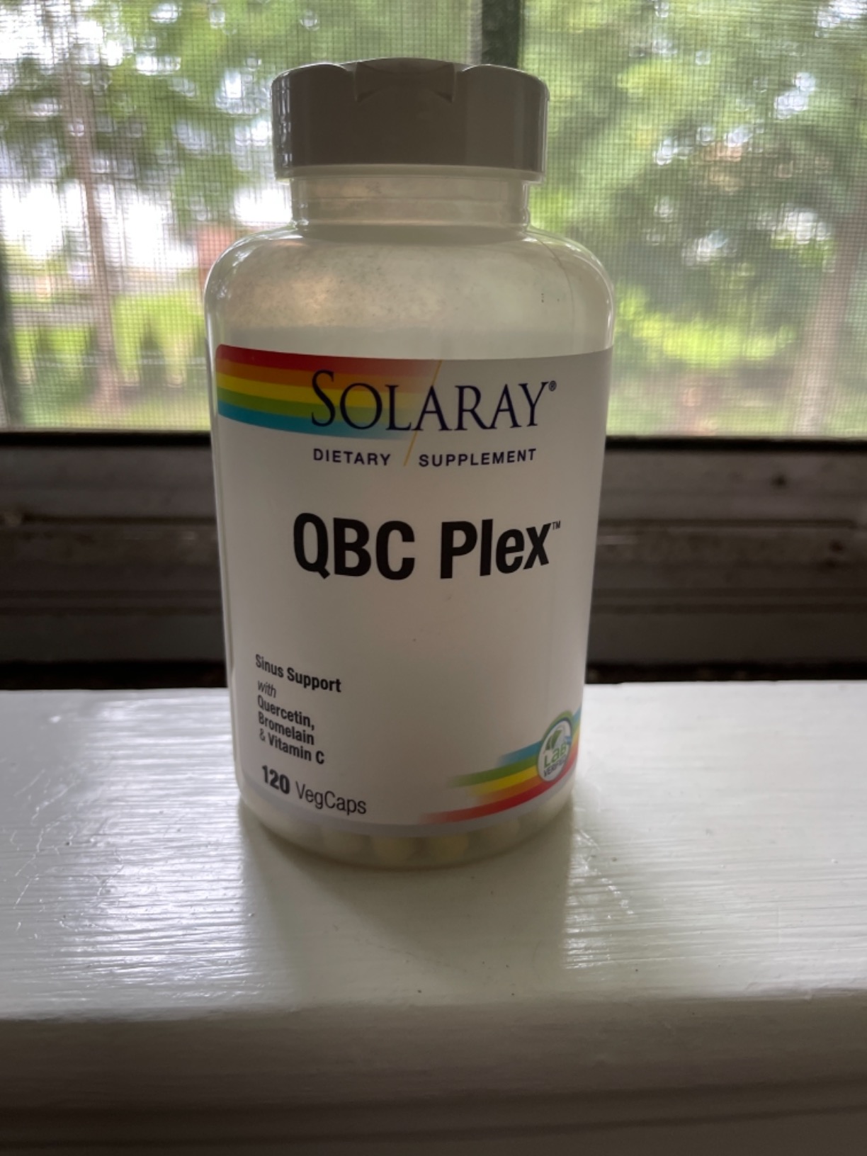 SOLARAY Quercetin Bromelain & Vitamin C, Immune System, Sinus, Respiratory & Antioxidant Activity Support, Vegan, 500mg of Quercetin & 1,235mg of VIT C, 60 Day Guarantee, 75 Servings, 150 VegCaps customer photo 1