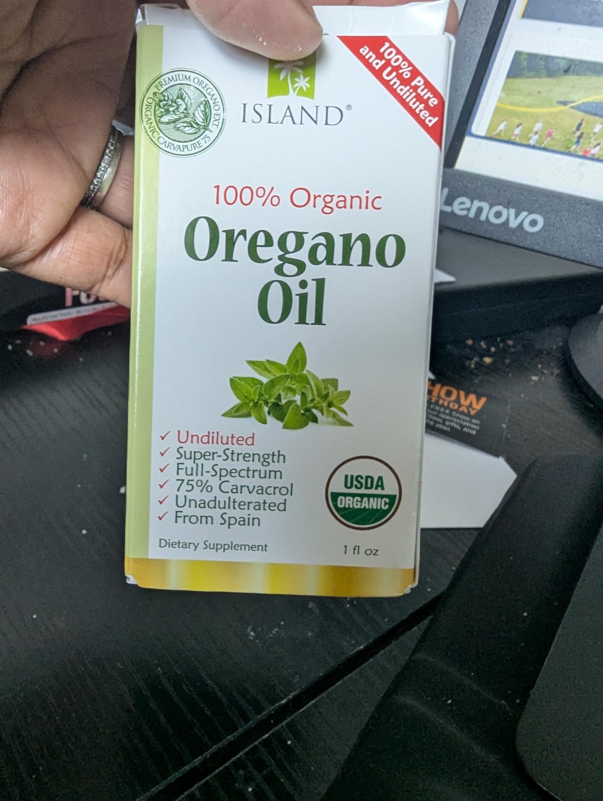 Island Nutrition, Oregano Oil Organic Liquid Drops - 100% Pure & Undiluted - USDA-Certified Organic (1 oz) 75% Carvacrol - Grown in Spain - Immune Support Supplement with Oil of Oregano customer photo 1