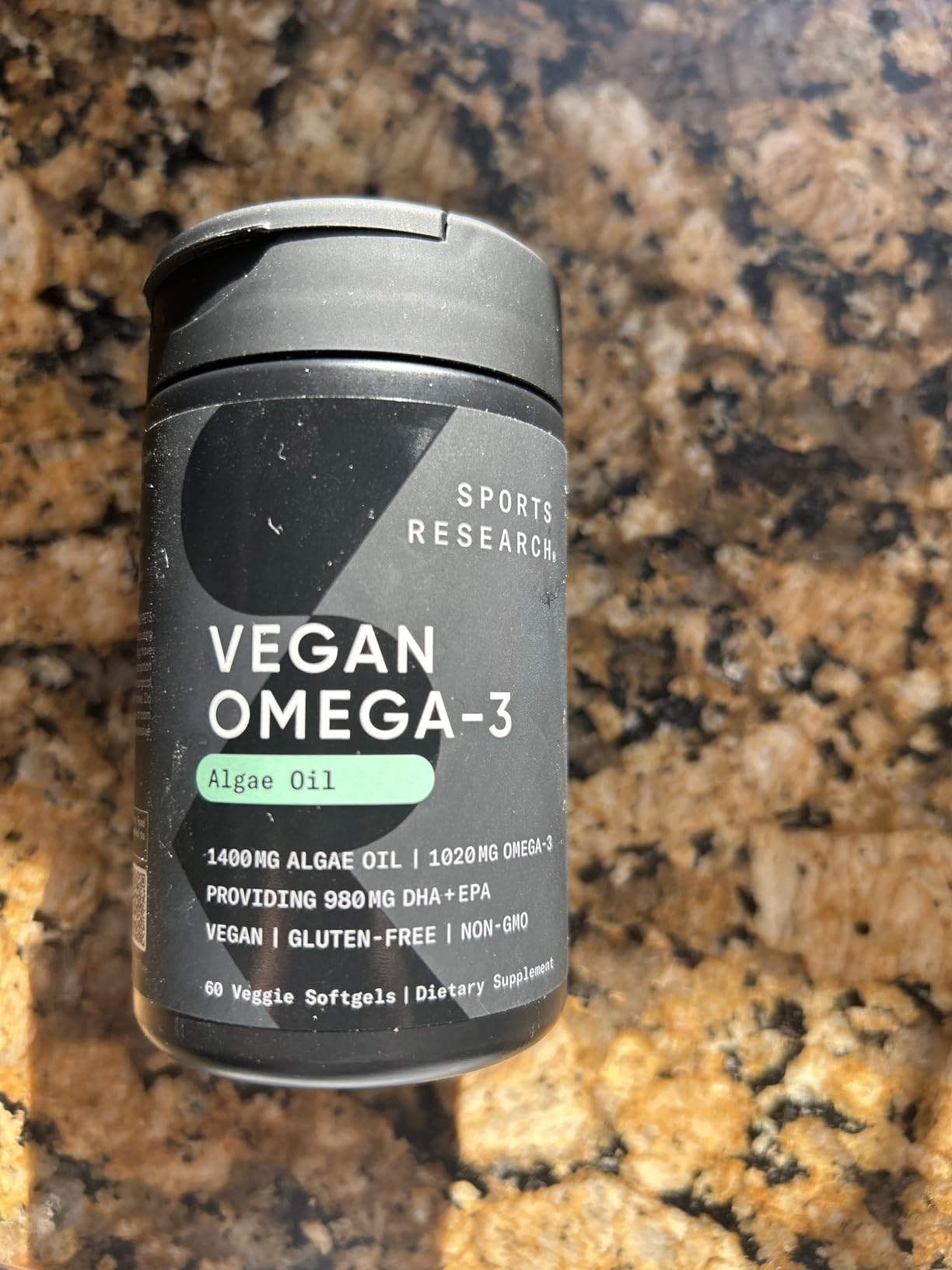 Sports Research Vegan Omega-3 Fish Oil Alternative from Algae Oil - Highest Levels of Vegan DHA & EPA Fatty Acids | Non-GMO Tested & Vegan Certified - 60 Veggie Softgels (Carrageenan Free) customer photo 2