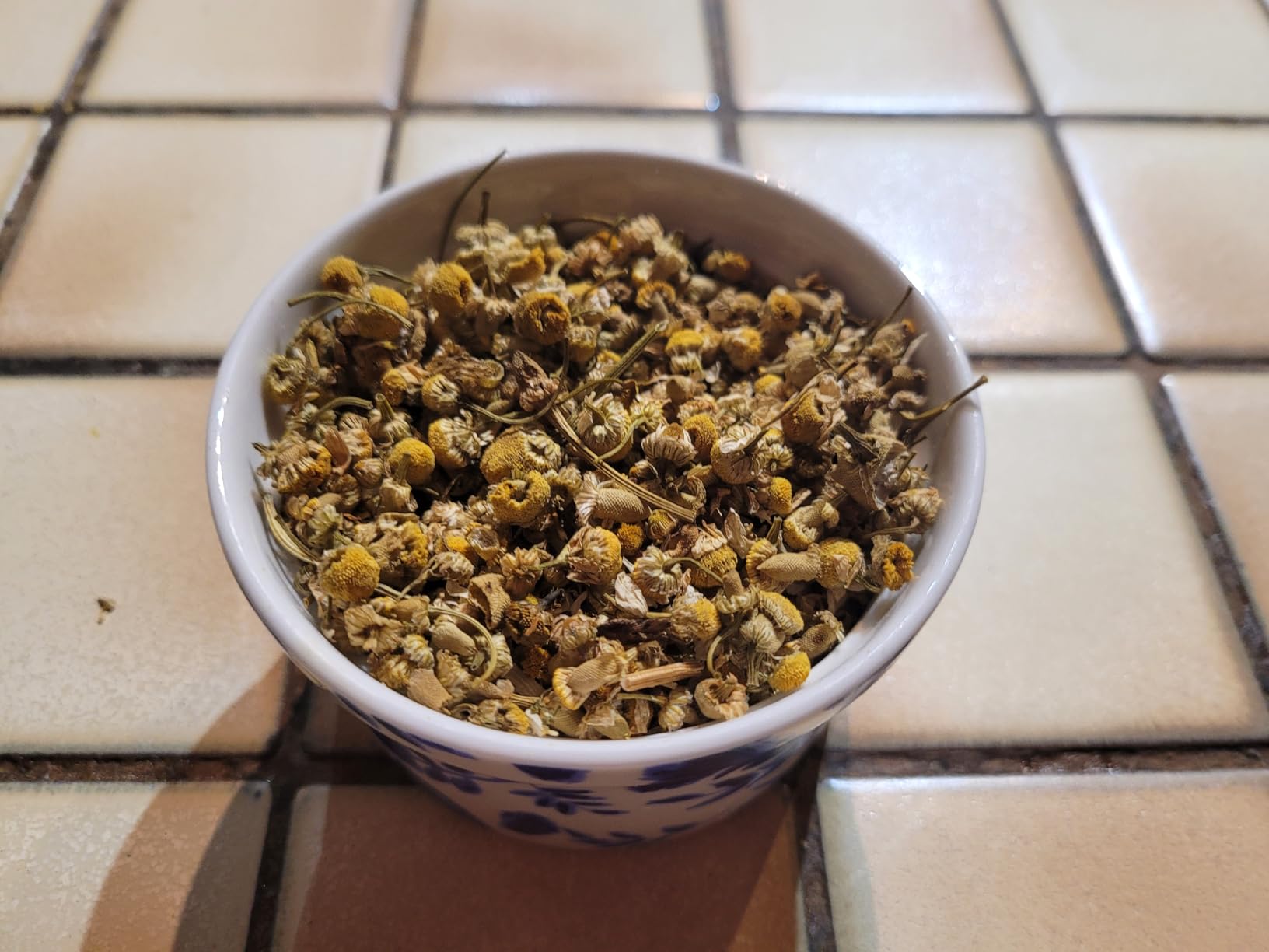 Anthony's Organic Chamomile Flowers, 1 lb, Whole, Loose Leaf, Gluten Free, Non GMO, Non Irradiated customer photo 1