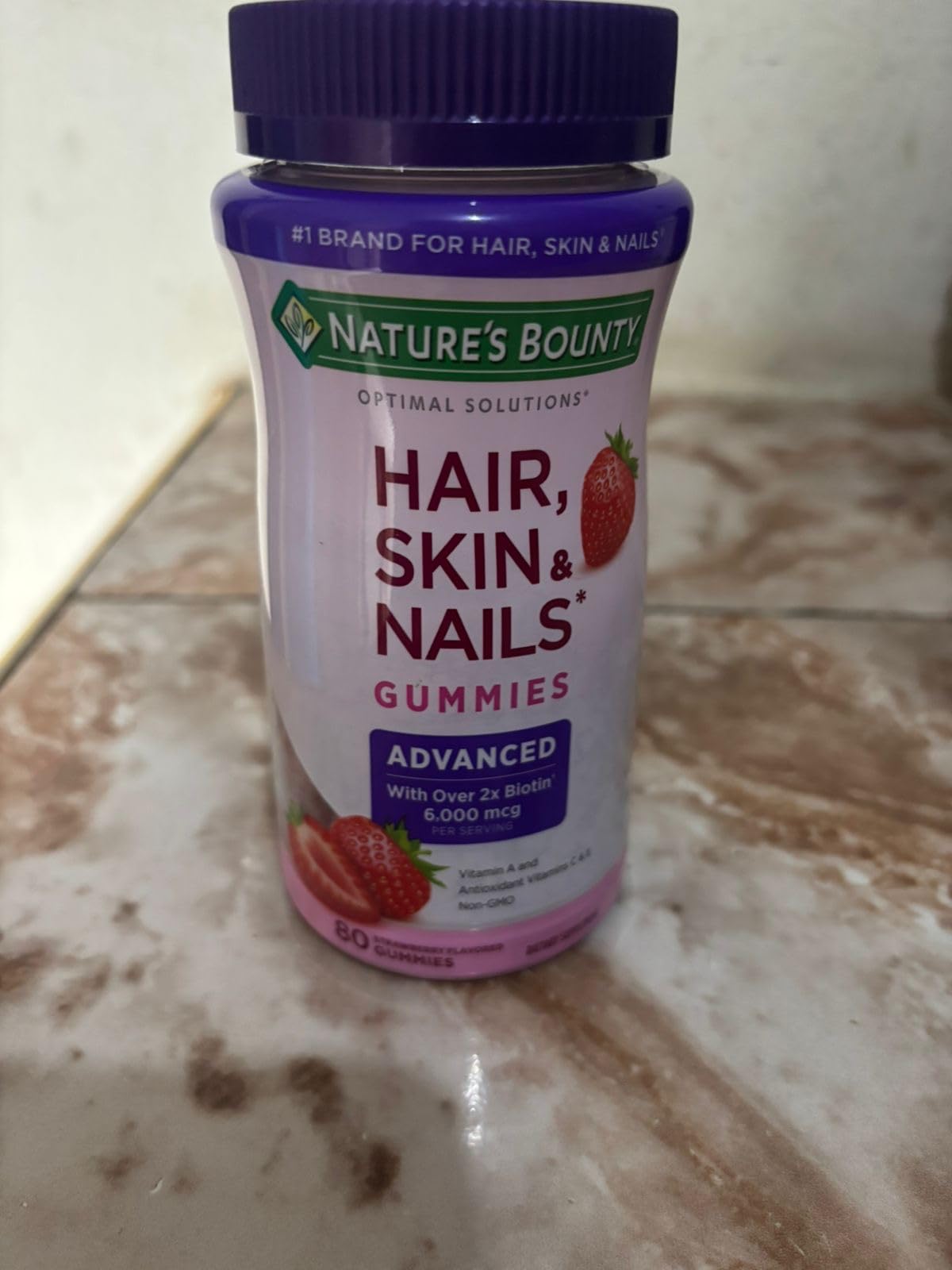 Nature's Bounty Optimal Solutions Advanced Hair, Skin, Nails, 2X Biotin, 200 Strawberry Gummies customer photo 1