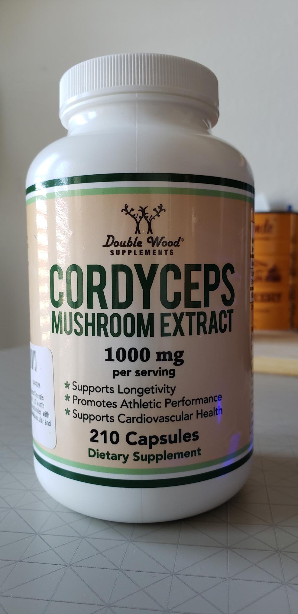 Cordyceps Capsules (Cordyceps Sinensis Mushroom Extract) 210 Count, 3.5 Month Supply, 1,000MG (7% Polysaccharides with Alpha and Beta Glucans) Overall and Aging Support by Double Wood customer photo 2