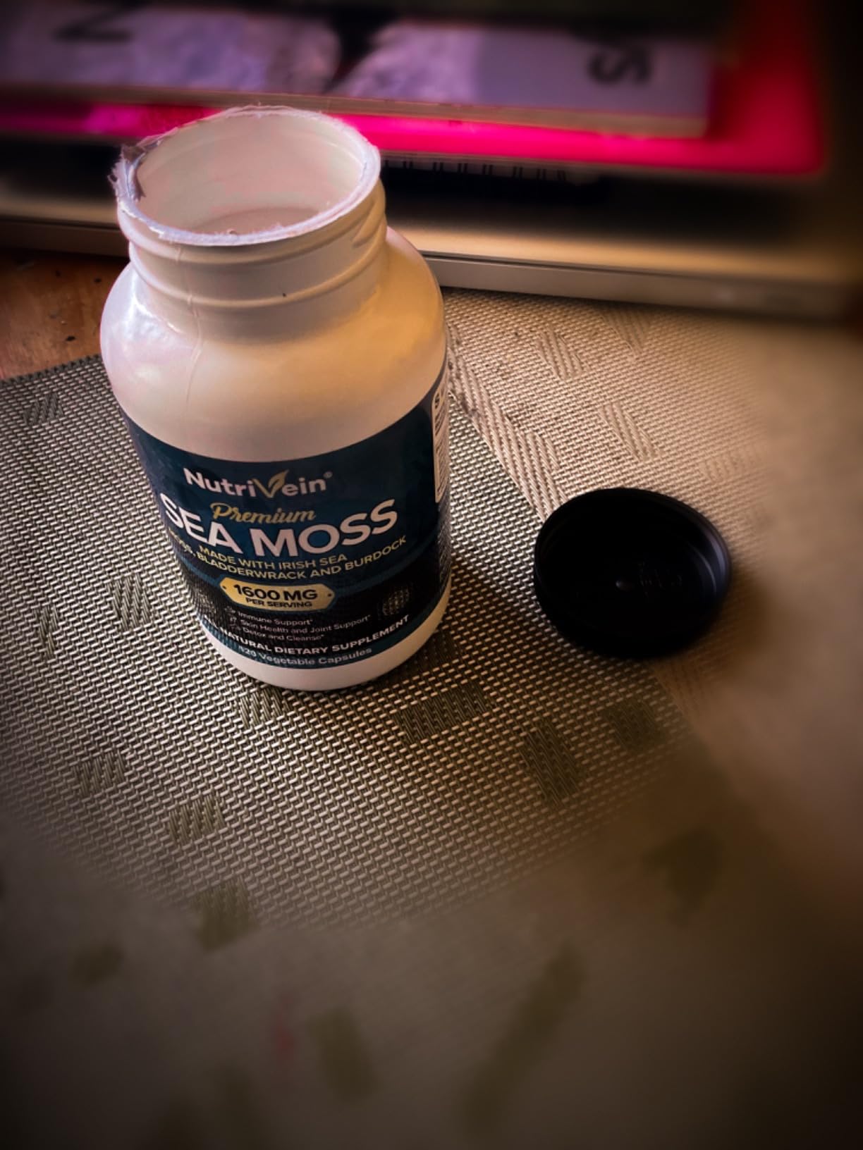 Nutrivein Organic Sea Moss 1600mg Plus Bladderwrack & Burdock - 120 Caps for Adults - Prebiotic Super-Food - Immune System & Digestive Health - Thyroid, Skin, Keto Detox, Gut, Joint Support customer photo 1