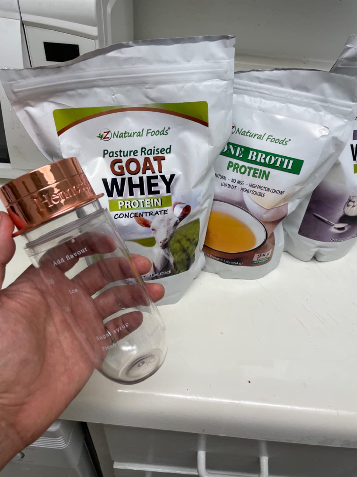 Z Natural Foods Goat Whey Protein Powder Concentrate - Undenatured, Unflavored, Pasture Raised Whey customer photo 1