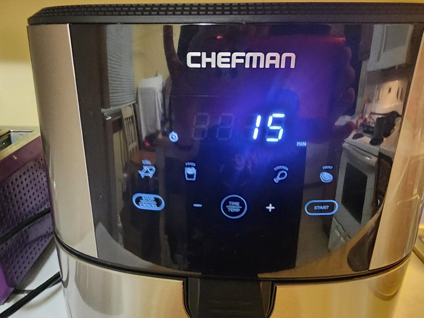 Chefman Air Fryer 8 Qt, TurboFry 4-in-1 with 450F Hi-Fry Option for Crispier Results, Bake, Dehydrate, Frozen, XL Nonstick Dishwasher-Safe Basket, Stainless Steel customer photo 1
