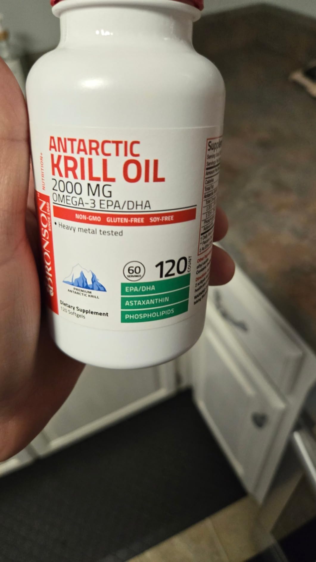 Bronson Antarctic Krill Oil 2000mg with Omega-3s EPA, DHA, Astaxanthin and Phospholipids 120 Softgels customer photo 2