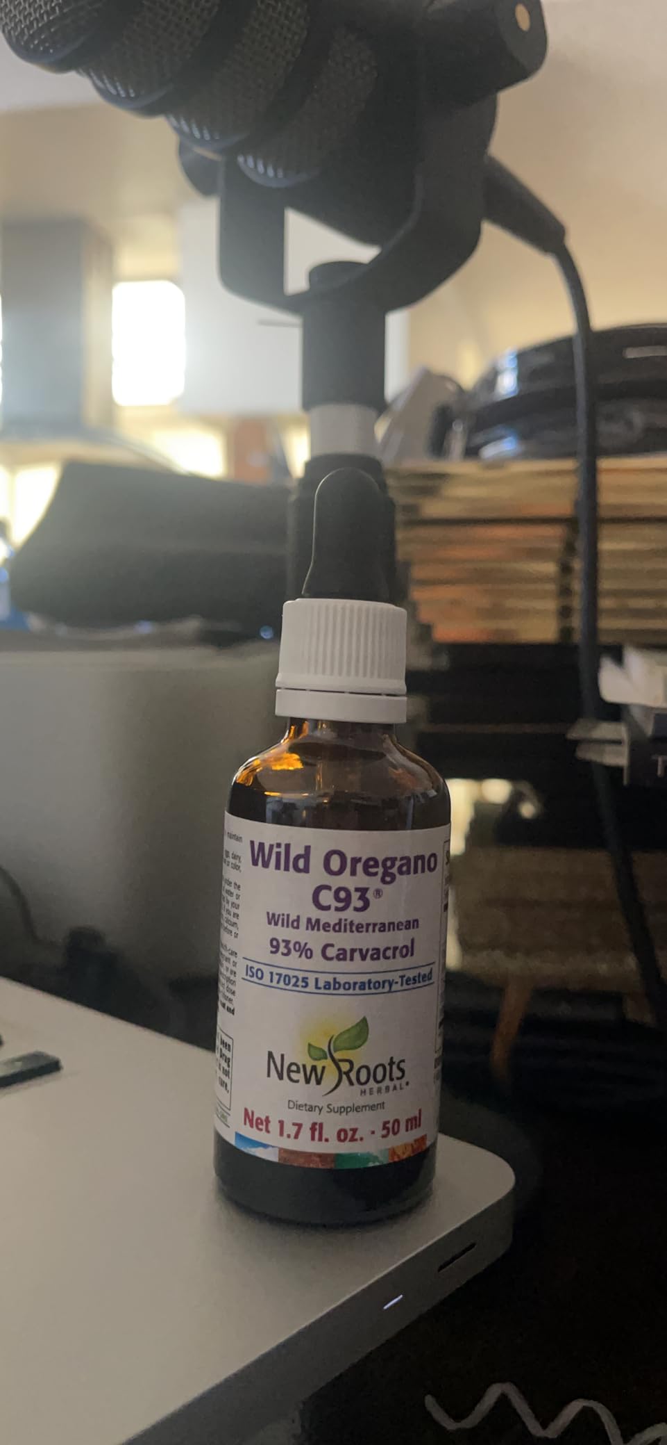 NEW ROOTS HERBAL | Wild Oregano Oil Drops - (547 Servings) | Oil of Oregano Extract with 93% Carvacrol (1 fl oz), Non-GMO customer photo 1