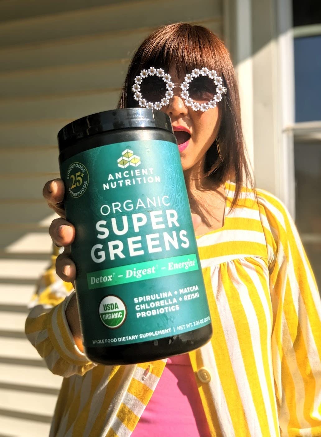 Ancient Nutrition Super Greens Powder, Organic Superfood Powder with Probiotics Made with Spirulina, Chlorella, Matcha, and Digestive Enzymes, 25 Servings, 7.05oz customer photo 1