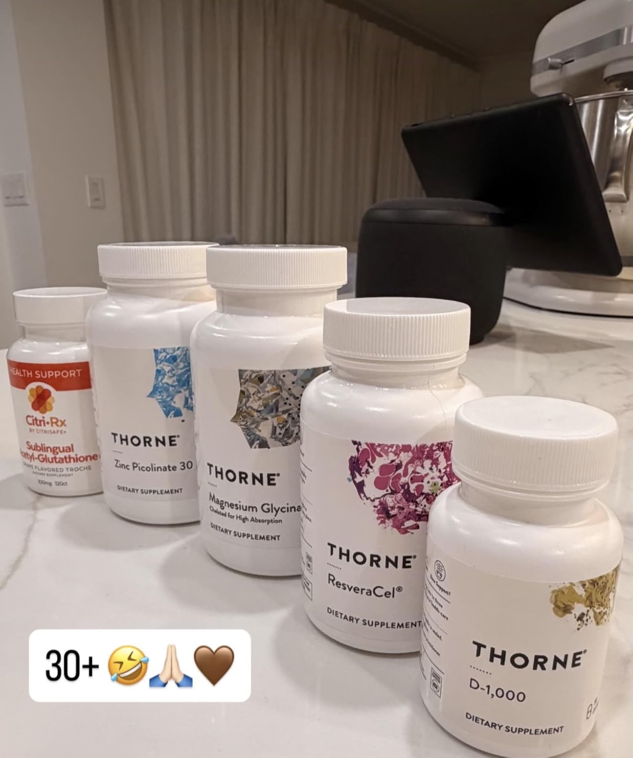 THORNE - ResveraCel - Nicotinamide Riboside with Quercetin Phytosome & Resveratrol - Supports Healthy Aging, Methylation, Cellular Energy Production & Metabolism - 60 Capsules customer photo 1