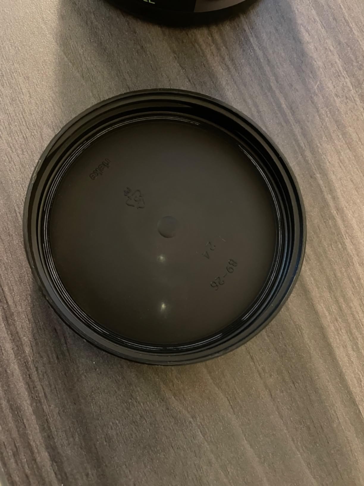 Jocko Fuel Daily Greens Powder - Premium Organic Greens Superfood Powder for Gut Health, Digestion, Bloating, Immune Support with Spirulina, Chlorella, Digestive Enzymes, & Probiotics - 30 Servings customer photo 1