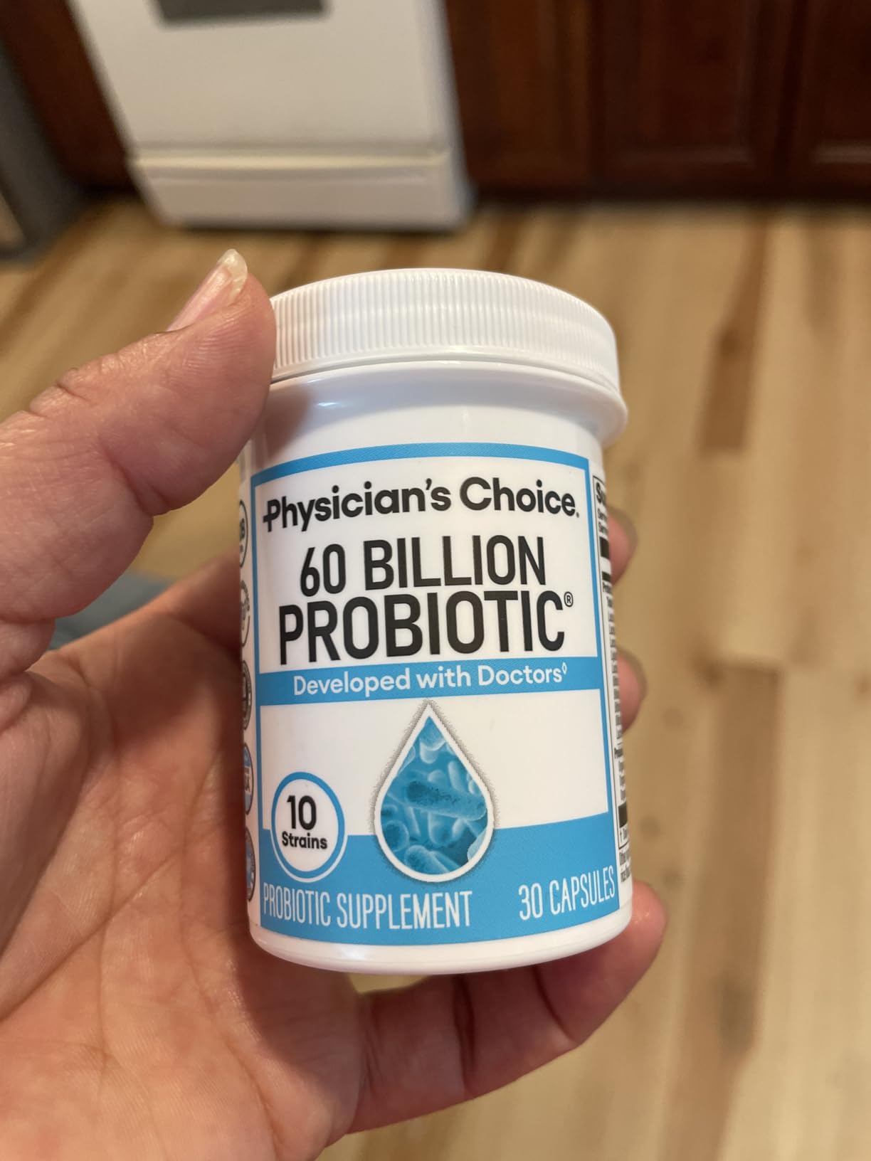 Physician's CHOICE Probiotics 60 Billion CFU - 10 Strains + Organic Prebiotics - Immune, Digestive & Gut Health - Supports Occasional Constipation, Diarrhea, Gas & Bloating - for Women & Men - 60ct customer photo 2