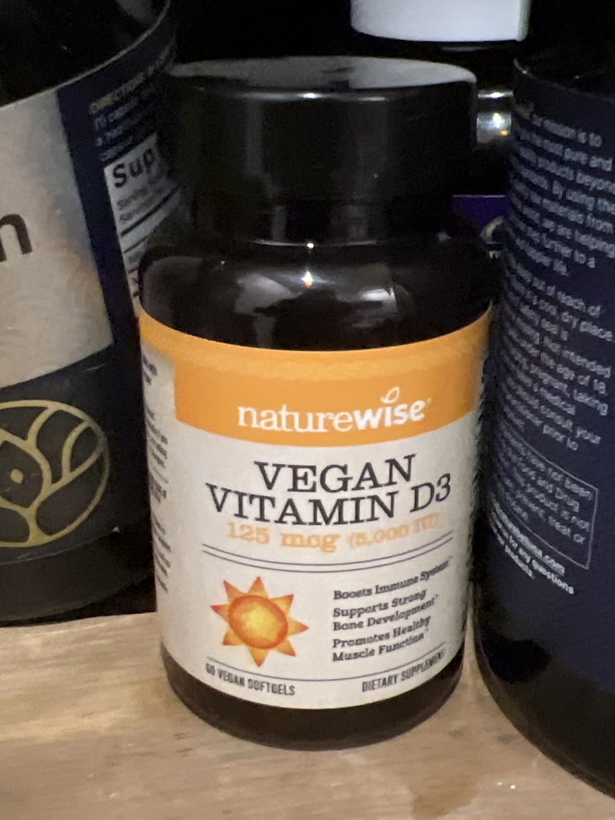 NatureWise Vegan Vitamin D3 5000iu (125 mcg) D3 from Lichen - Supports Immune, Muscle, Bone Health - High Absorption with Organic Cold-Pressed Olive Oil - Non-GMO - 60 Softgels customer photo 1