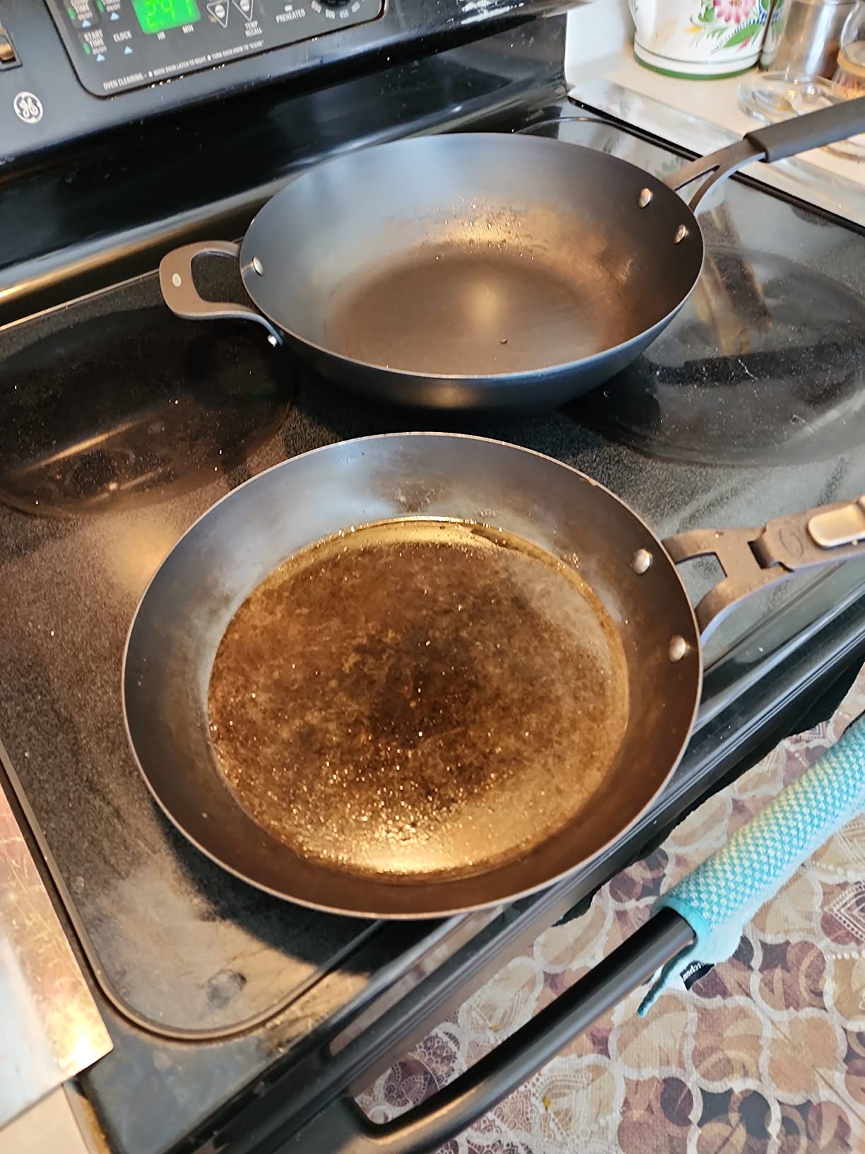 OXO Obsidian Pre-Seasoned Carbon Steel, 12