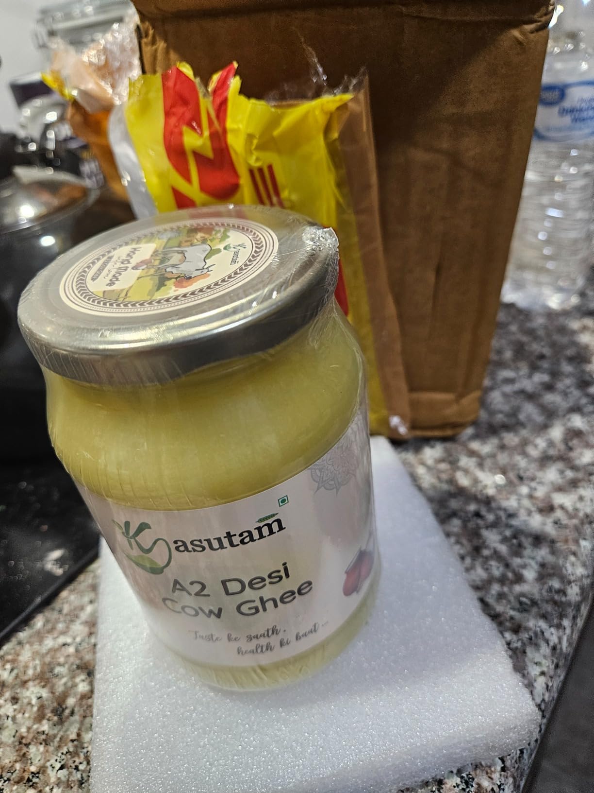 Kasutam A2 Desi Cow Bilona Ghee, Made By Traditional Vedic Bilona Method, Made In Earthen Pot & Hand Churned, Free Grazing Grass Fed Cow Ghee, Pure, Natural & Healthy, Glass Jar- 500Ml customer photo 1