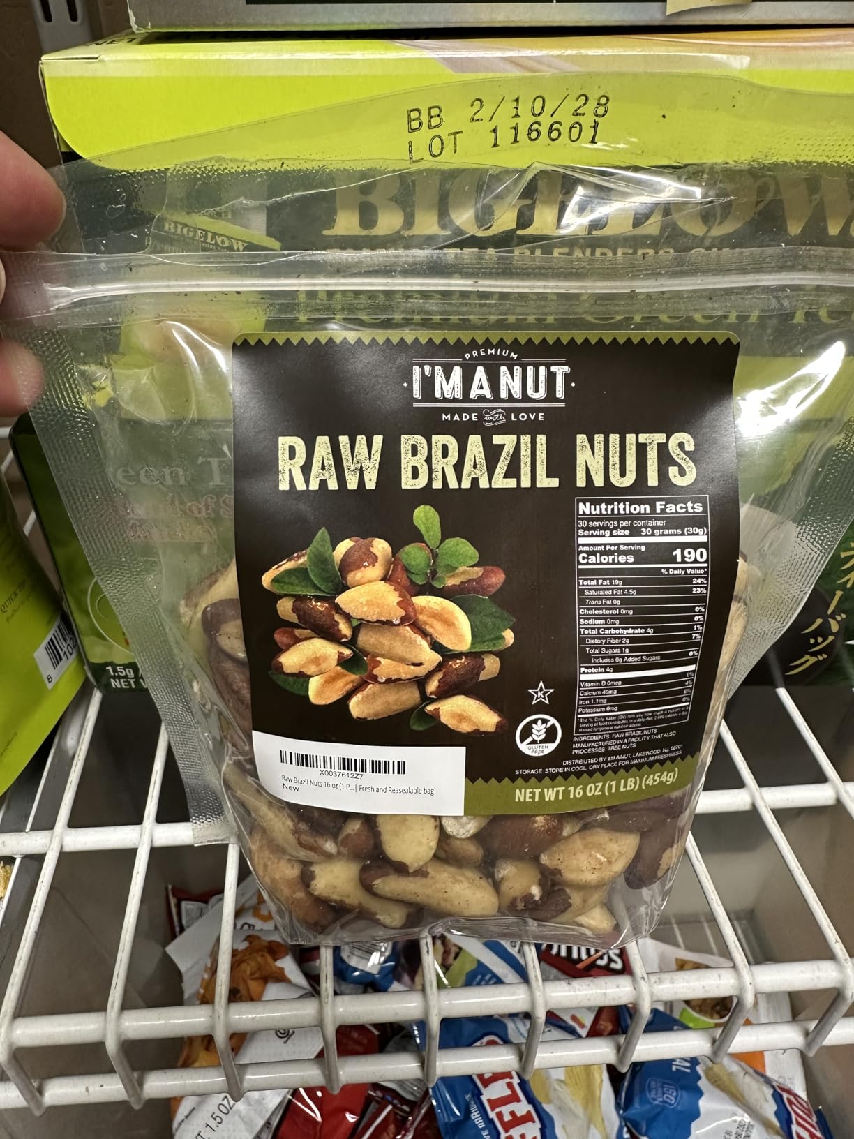 Premium Wild Harvested Raw Brazil Nuts, 1 lb (16oz) - High Selenium, Batch Tested Peanut & Gluten Free, Non-GMO, Kosher, Resealable Bag customer photo 2