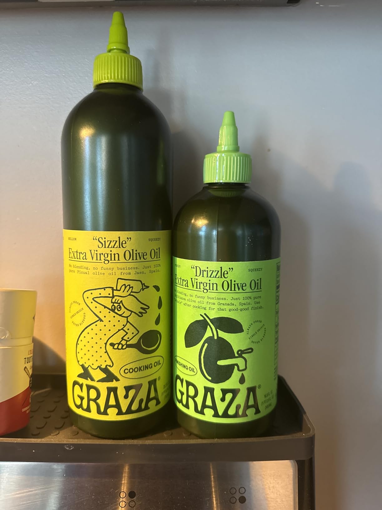 Graza Drizzle Extra Virgin Olive Oil, Finishing Oil - High Polyphenol Early Harvest EVOO Finishing Oil in a Squeeze Bottle - Single Origin Olive Oils from Spain - 16.9 Fl Oz (500ml) customer photo 1