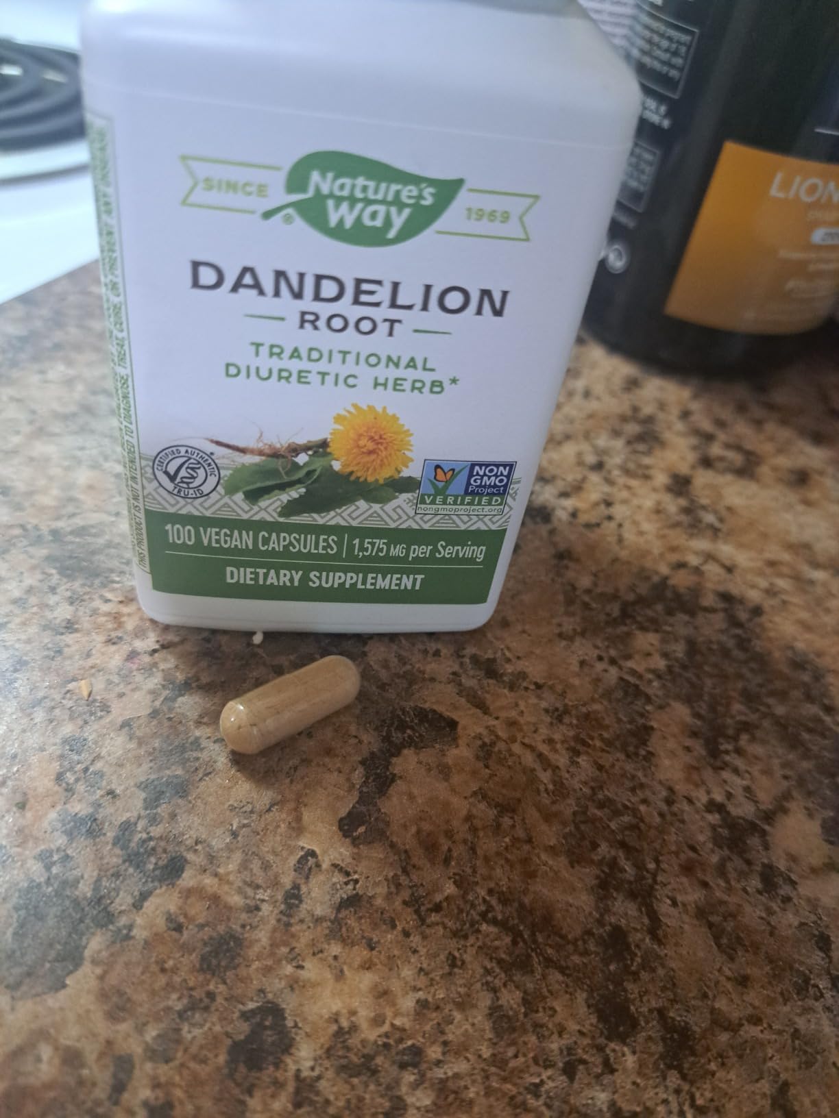 Bronson Dandelion Extract High Potency Supplement, Supports Overall Good Health & Well-Being, Traditional Diuretic Herb - Non-GMO, 120 Vegetarian Capsules customer photo 1