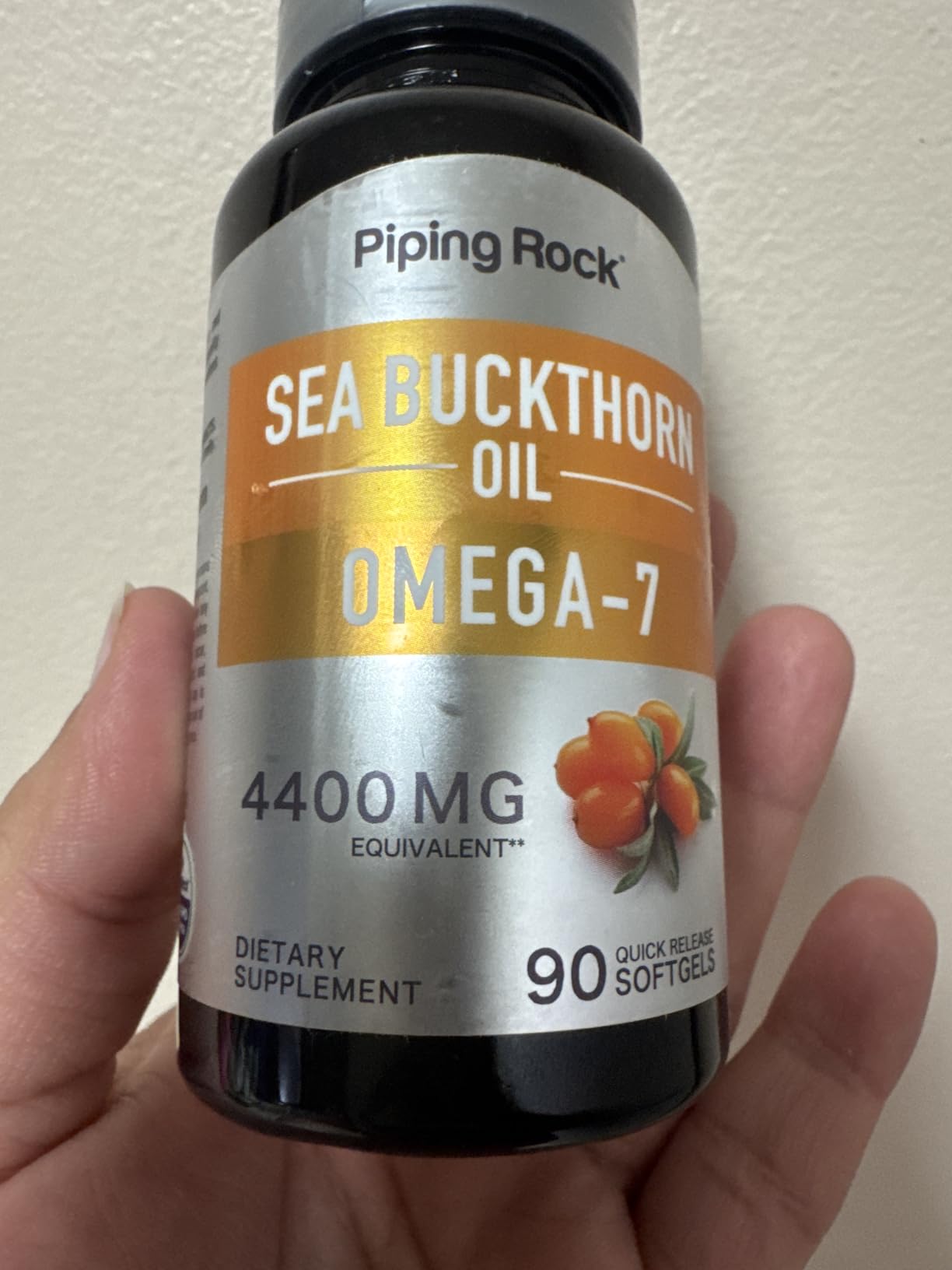 Piping Rock Sea Buckthorn Oil Capsules | 90 Softgels | Sea Buckthorn Berry Extract | with Omega-7 | Gluten Free, Non-GMO customer photo 1