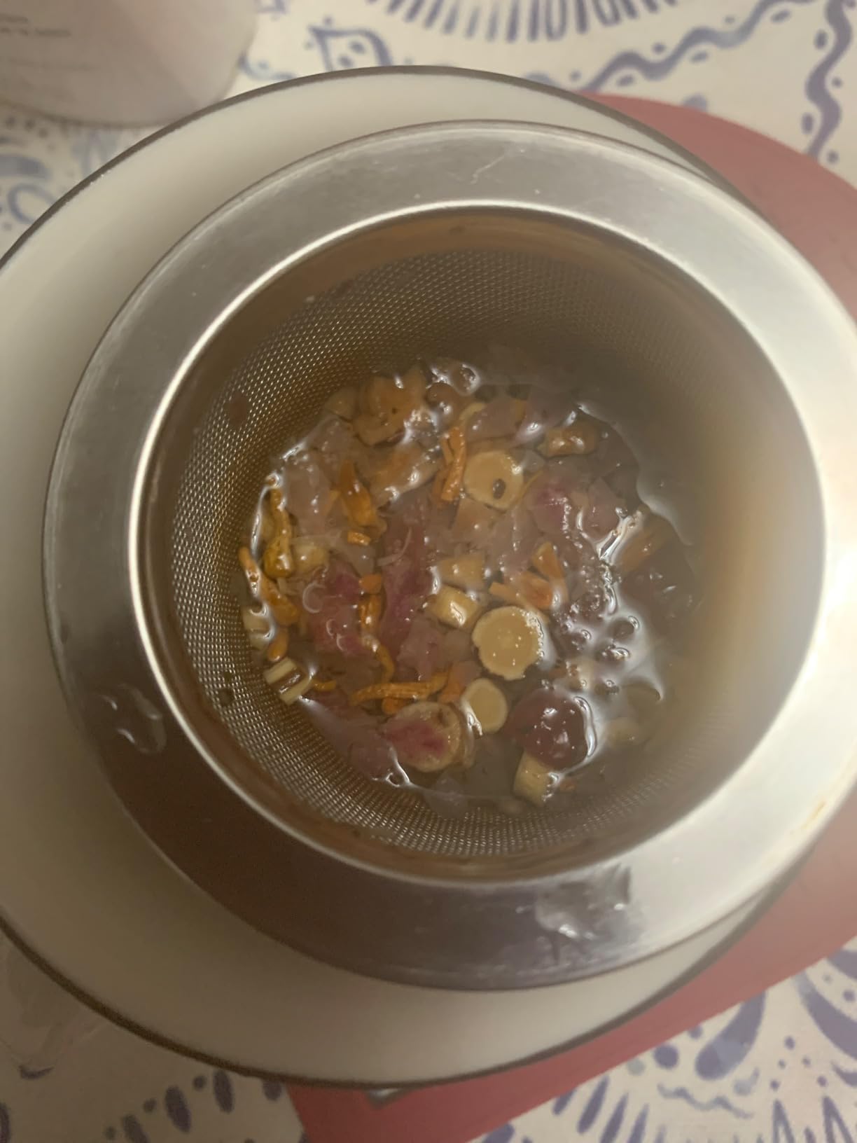 qisane Cordyceps Tea Bags with Dried Rose Buds - Adaptogenic Cordyceps Mushroom Flowers, Dried Roses, Astragalus Root & Codonopsis Root - Caffeine Free Tea Helps Balance Body - 10 sachets (~30 cups) customer photo 2