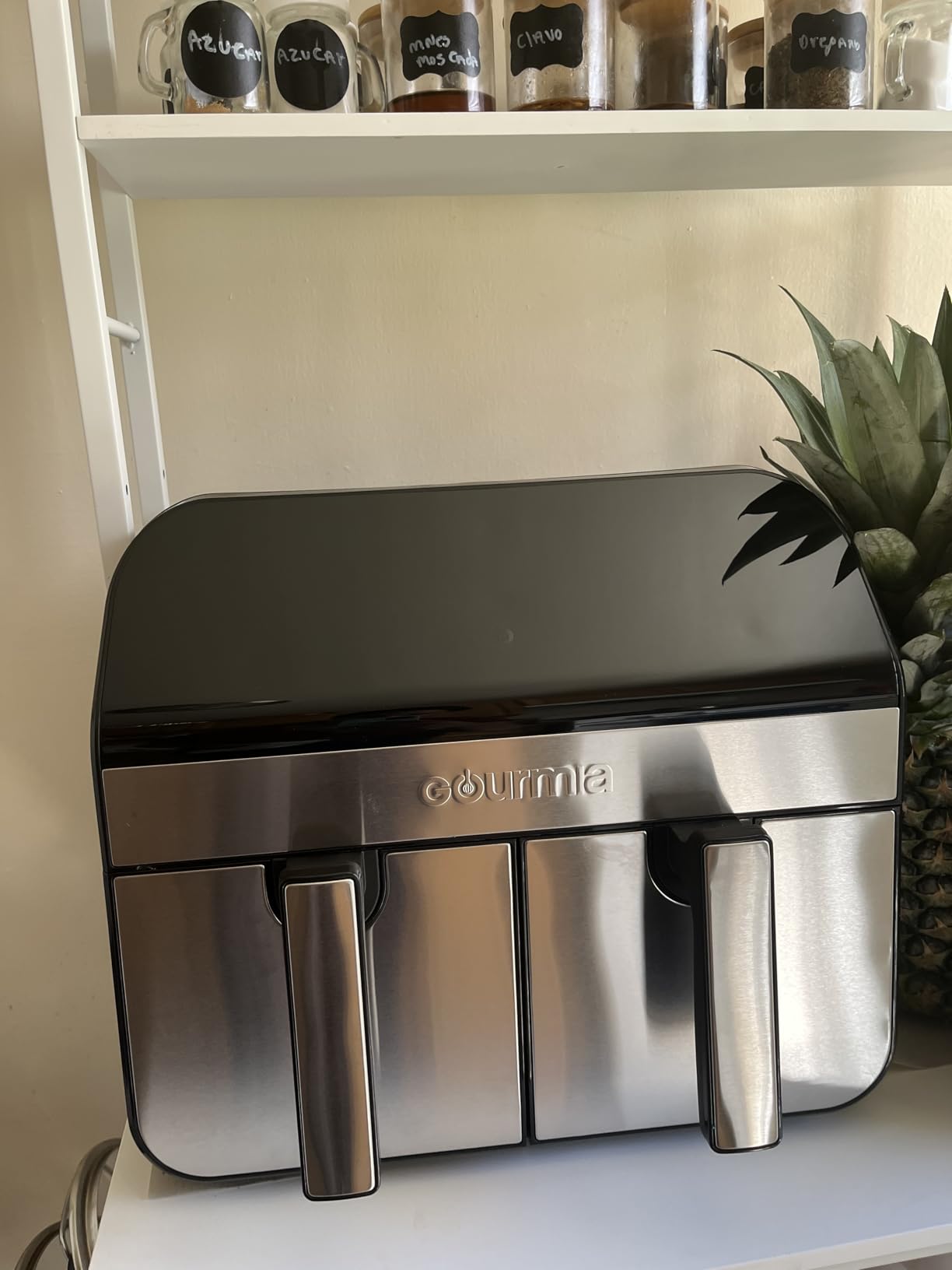 Gourmia Dual Basket Air Fryer - 10 Qt Large Capacity, FryForce360, Digital Display with 7 Presets, Roast, Bake, Broil, Dehydrate, Match Cook, Sync Finish, Dishwasher Safe Accessories customer photo 2