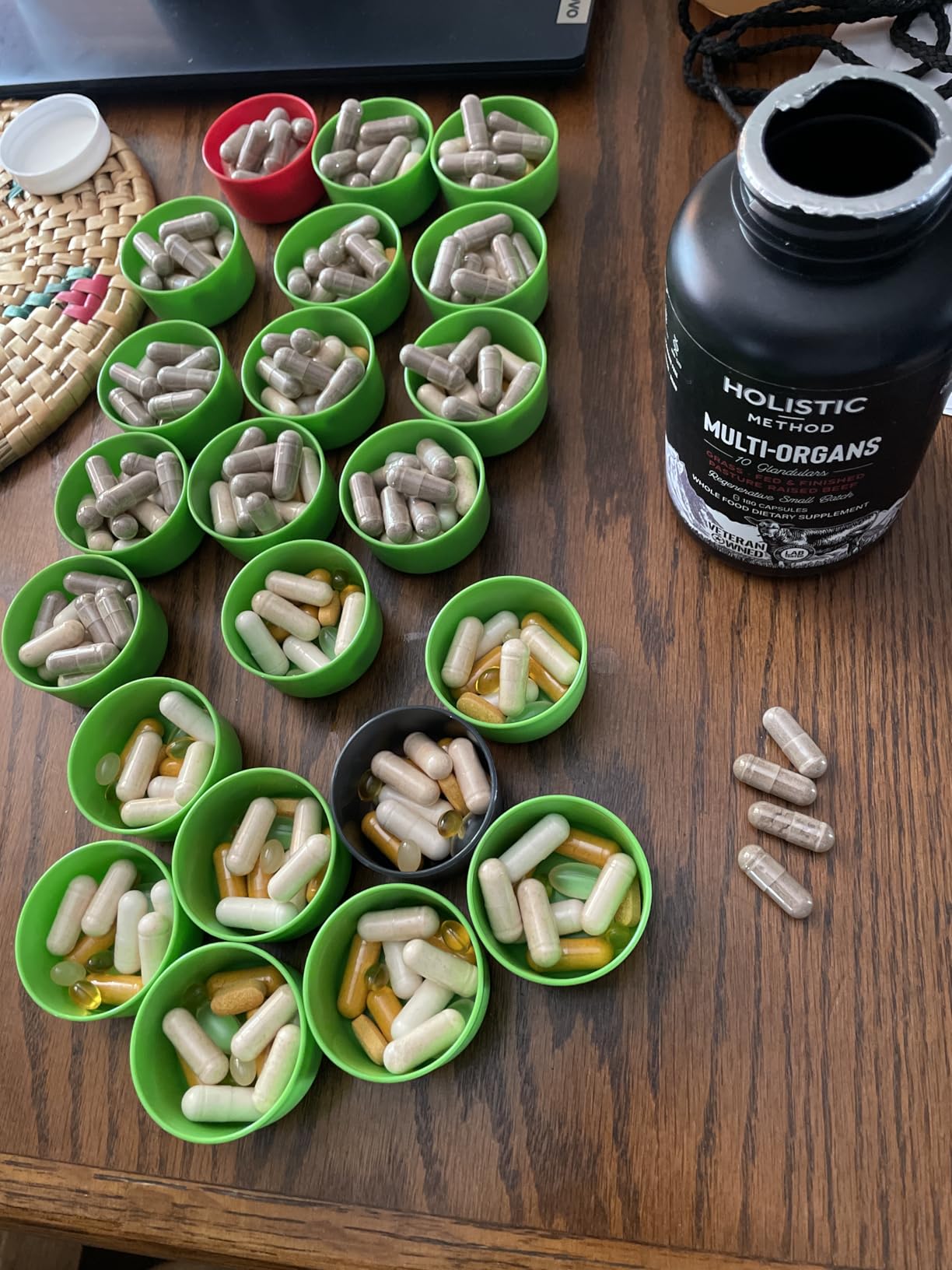 Beef Organ Supplement Complex - 10 Carnivore Grass Fed Proprietary Blend of Liver, Marrow, Brain, Thymus, Spleen, Kidney, Colostrum, Heart, Pancreas, Gallbladder - 180 Caps customer photo 1