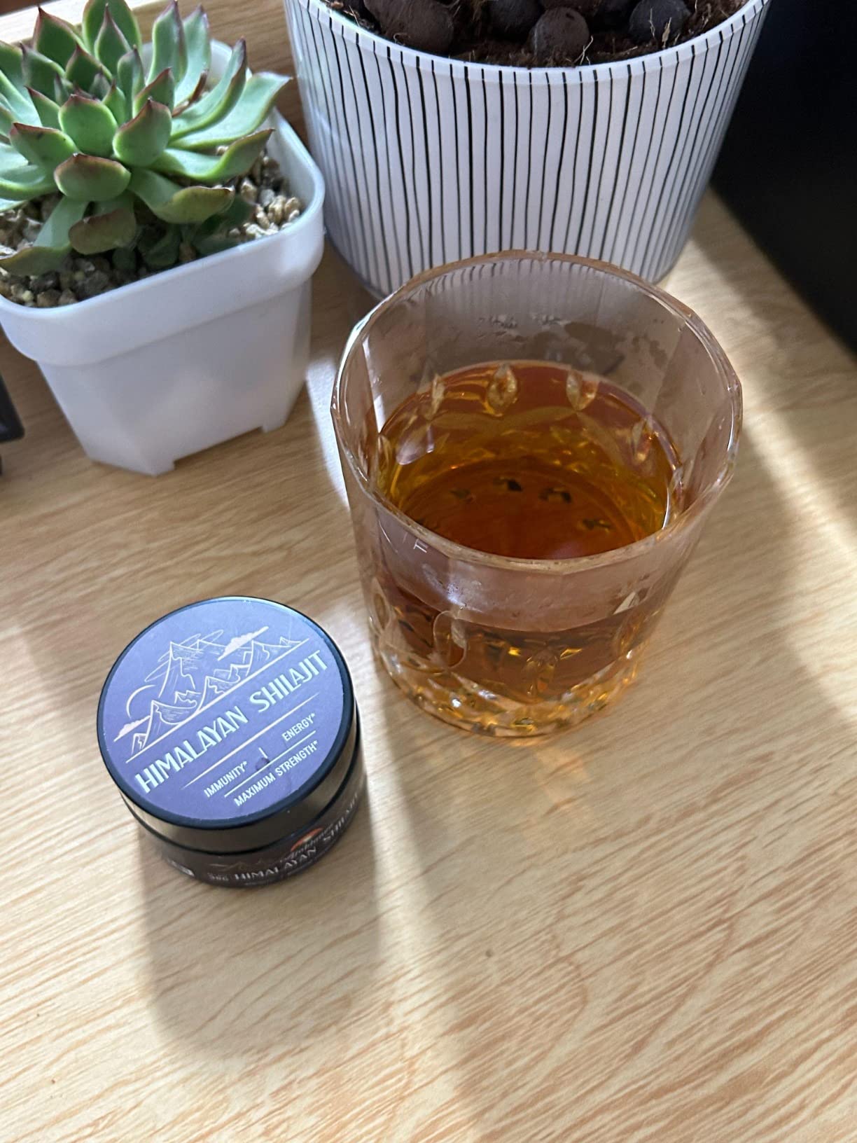 Ajoblanco 600mg Shilajit Pure Himalayan Organic Shilajit Resin - Himalayan Shilajit Resin with Organic Ayurvedic Blend in High Potency for Energy, Strength & Immunity, 30 Grams customer photo 2