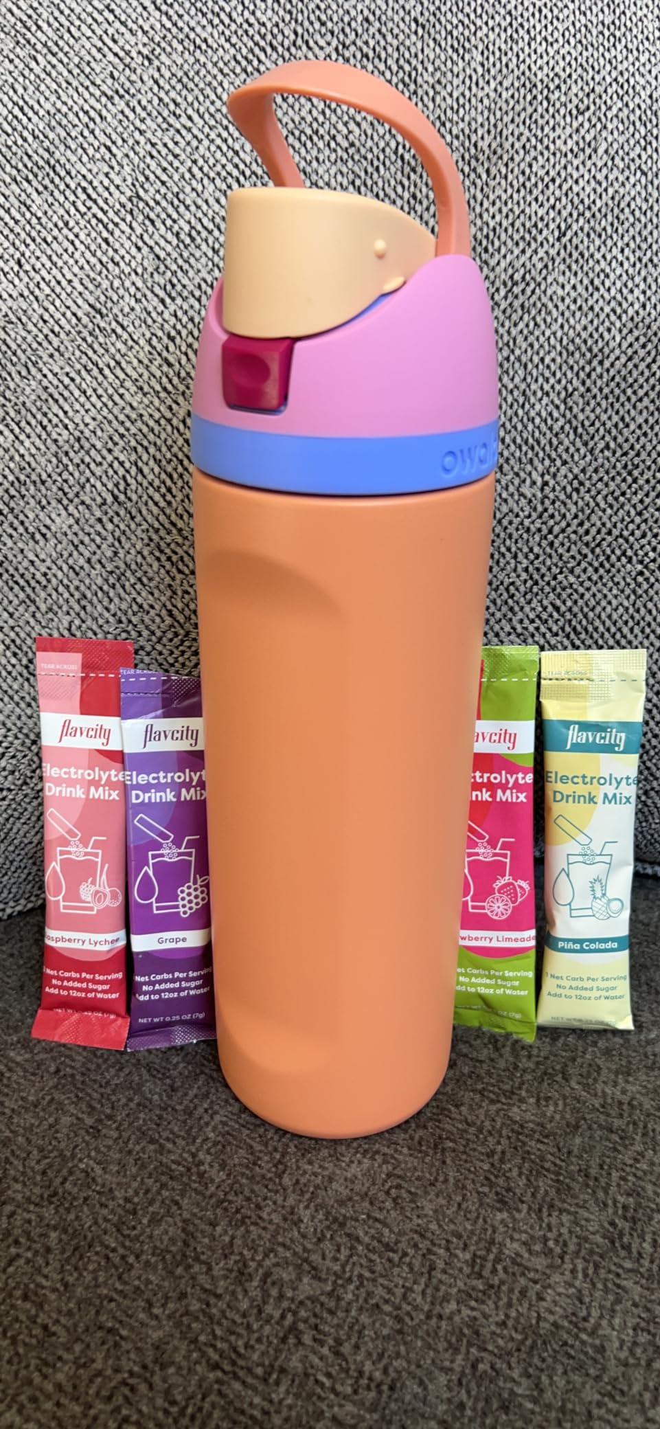 FlavCity Pineapple Coconut Electrolytes Powder Packets - 28 Hydration Packets - No Added Sugar - Hydration Powder with Real Fruit & Unrefined Sea Salt - Keto & Gluten-Free (28 Stick Packs) customer photo 1