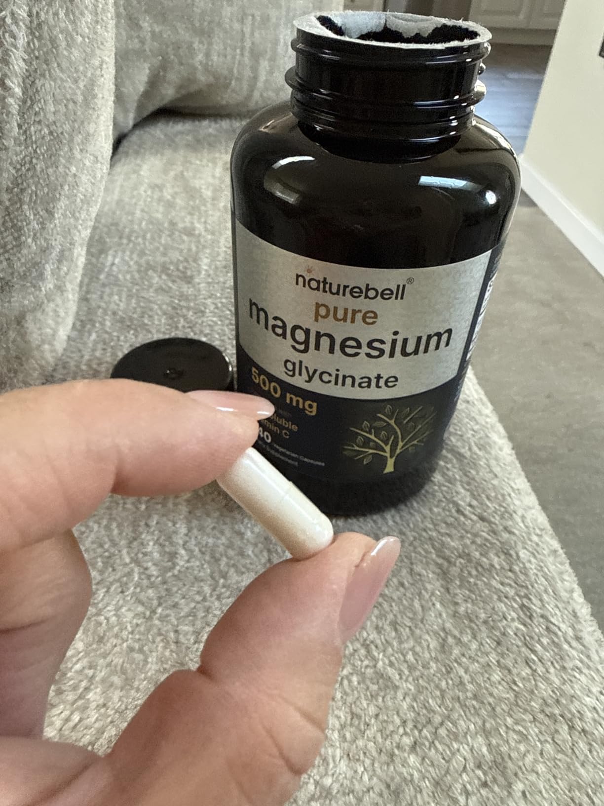 Naturebell Pure Magnesium Glycinate 500mg, 240 Veggie Capsules | 100% Chelated & Purified - 3rd Party Tested, Vegan Friendly, Non-GMO, Filler Free customer photo 2