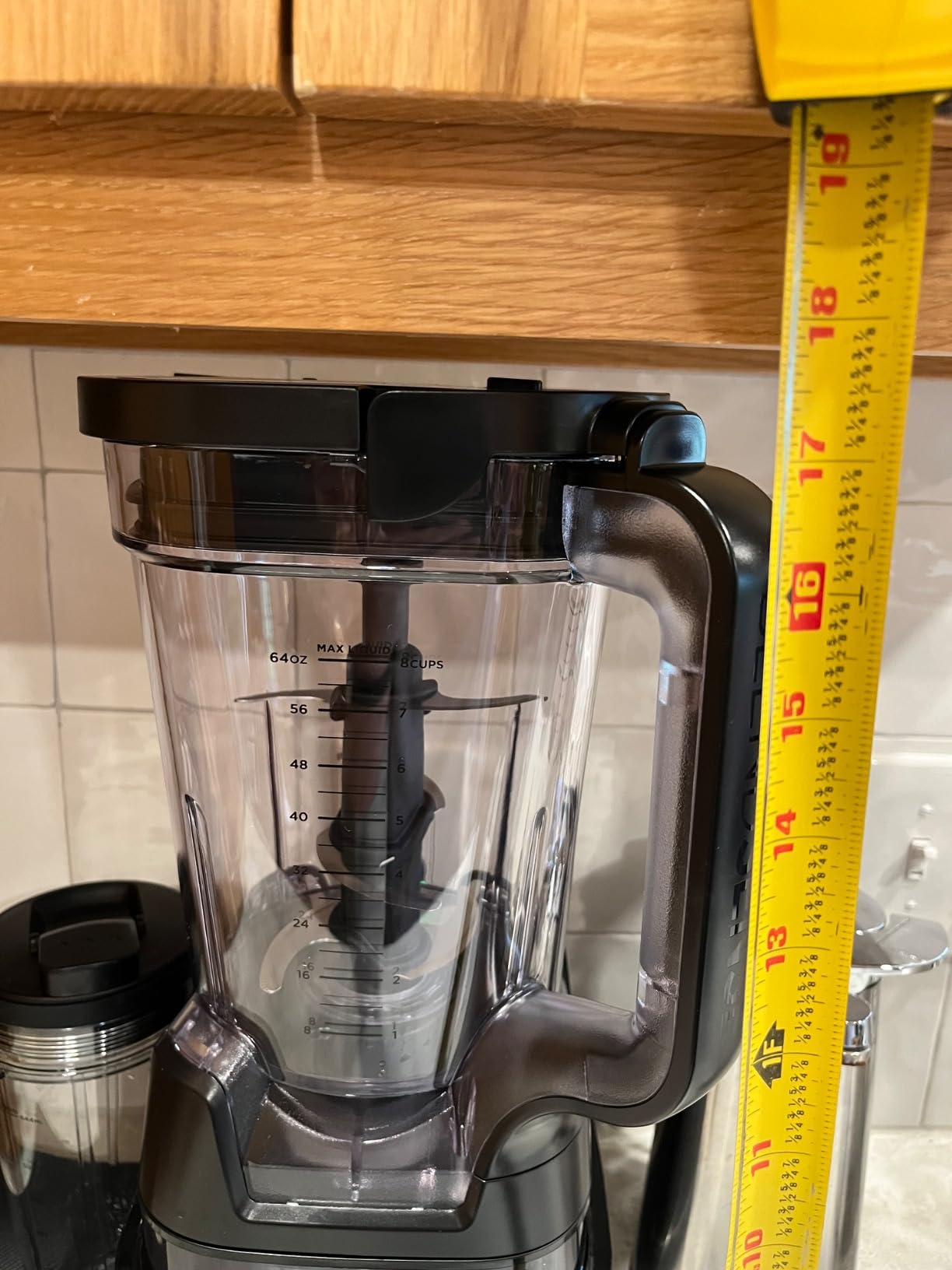 Ninja Full Size & Personal Blender I All-in-One | For-Smoothies, Food and More | BlendSense Tech I Includes 72 oz. Pitcher & (2) 24 oz. To-Go Cups with Lids | 1800 Peak Watt | Black | TB301 customer photo 2