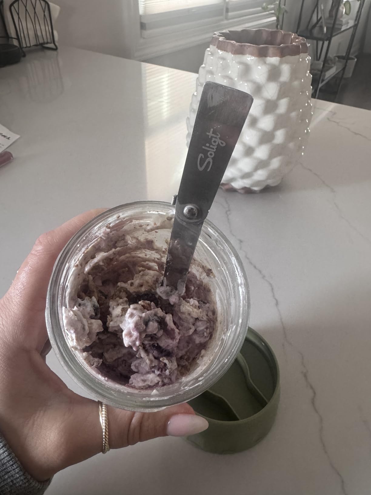 SOLIGT 2 Pack Overnight Oats Containers with Lids, Folding Spoons and Divided Compartments for Fruit & Nuts, Small Glass 16oz Mason Jars for Oatmeal Yogurt Parfait (2 Set-Oat White/Oat White) customer photo 1
