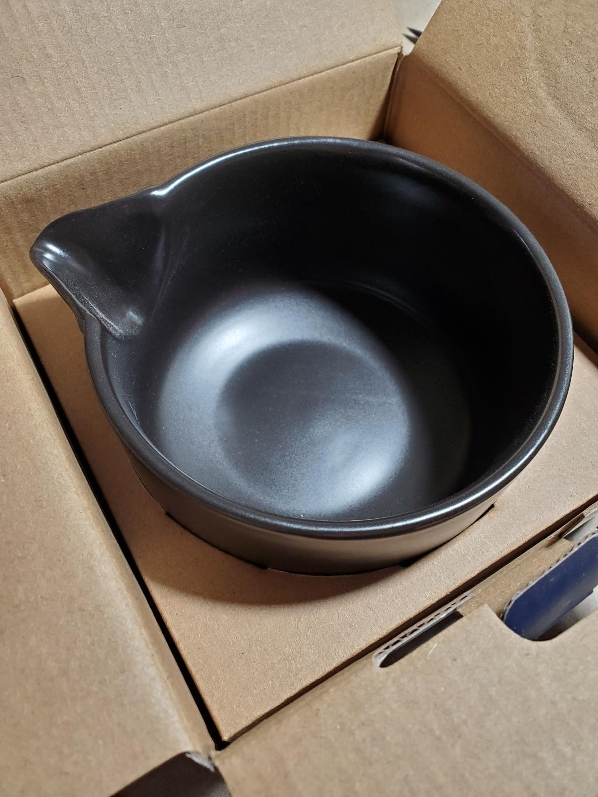 Naoki Matcha Traditional Ceramic Chawan Matcha Tea Bowl with Pour Spout Set - Hand Made Ceramic with Black Matte Glaze - For Perfectly Whisked Matcha Green Tea (18 Ounce) customer photo 1