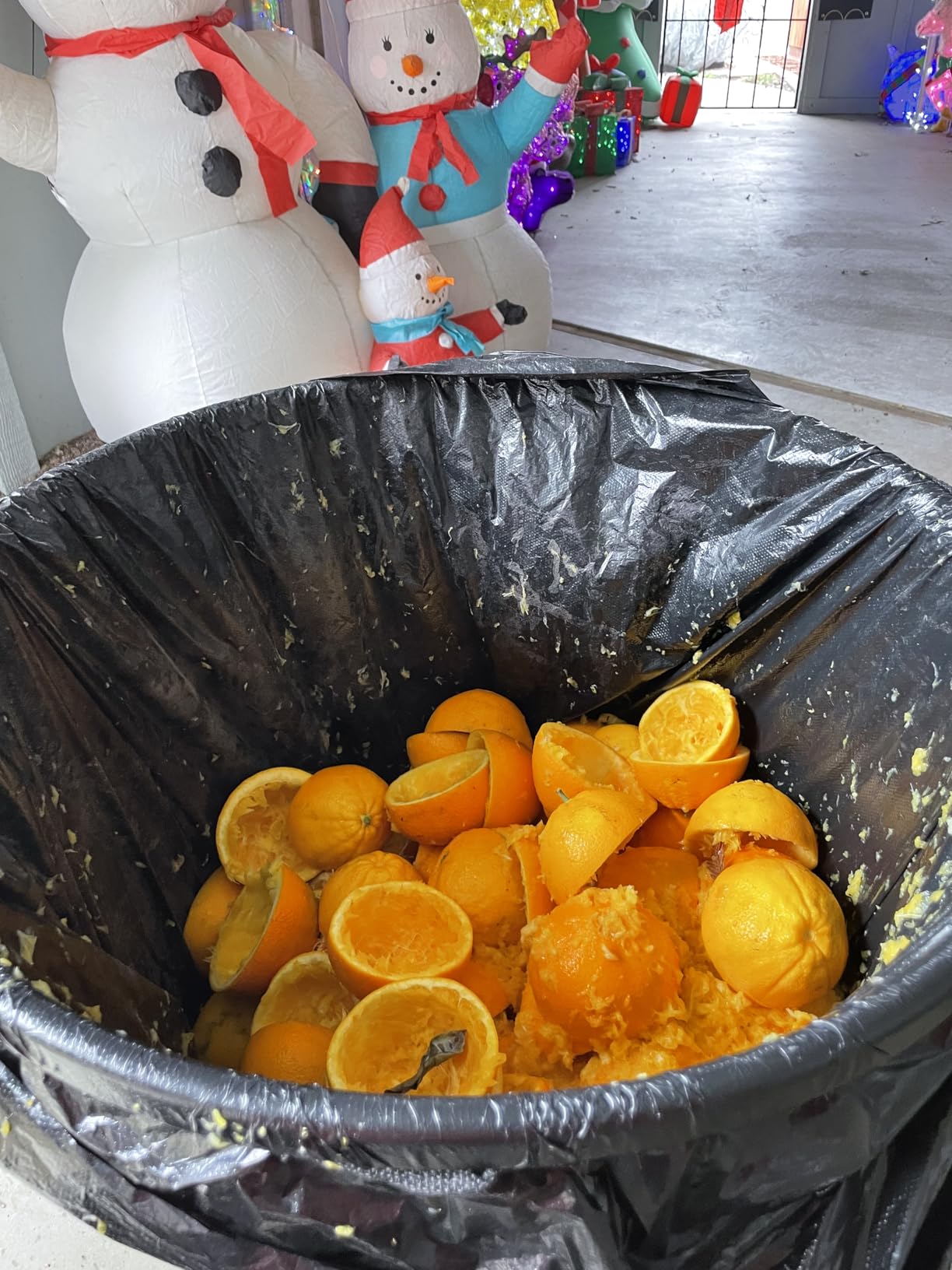 Healnitor 150W Electric Citrus Juicer Squeezer with 2 Cones, Stainless Steel Quiet Orange Juice Extractor Machines for Lime Grapefruit Lemon, Detachable Design customer photo 2