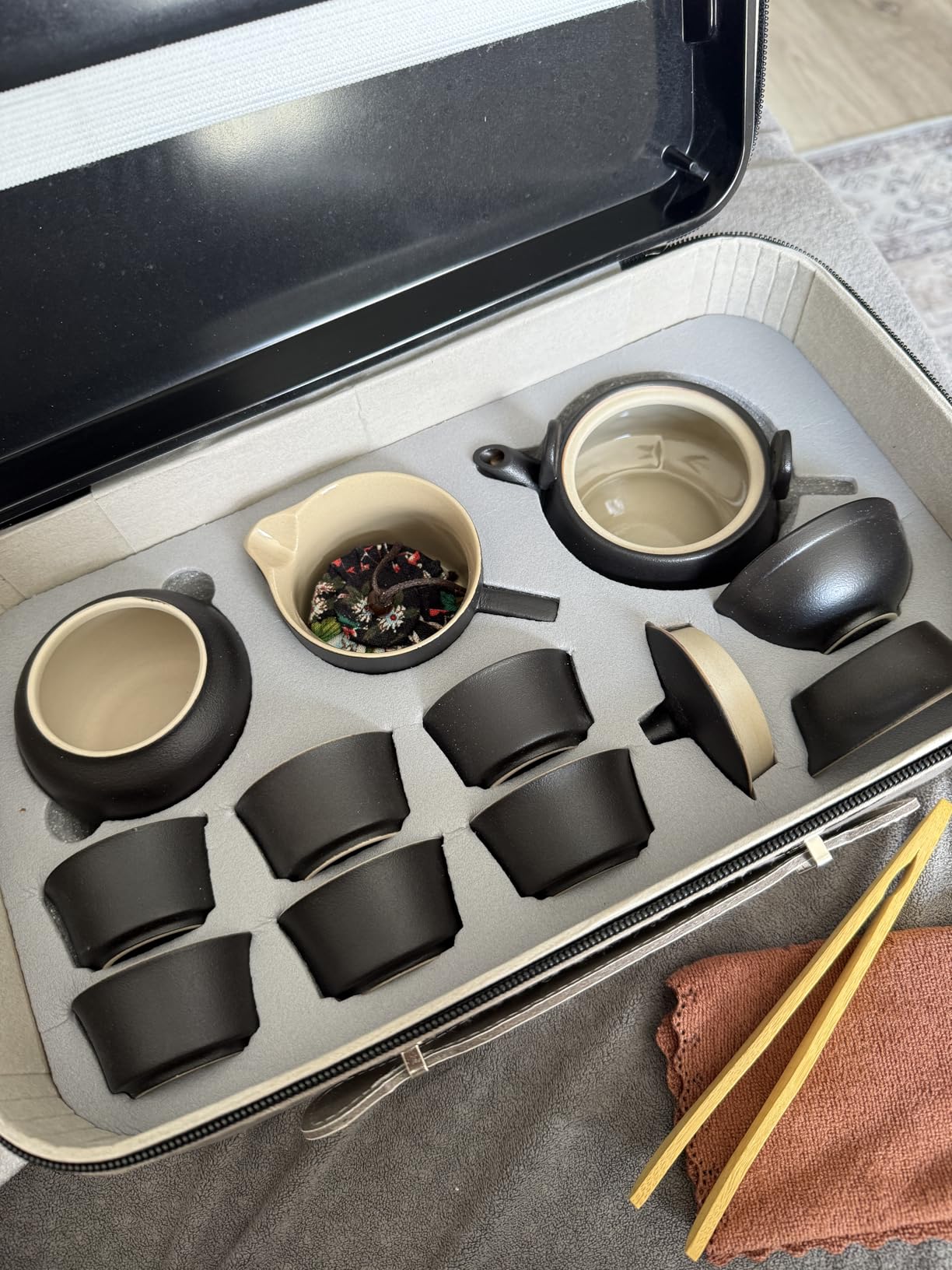 LURRIER Gongfu tea sets, Portable Ceramic TeaSet, Asian Tea sets for adult, Tea Gift sets, Grey leather case, Portable Travel Bag,Home,Gifting,Outdoor and Office(Black) customer photo 2