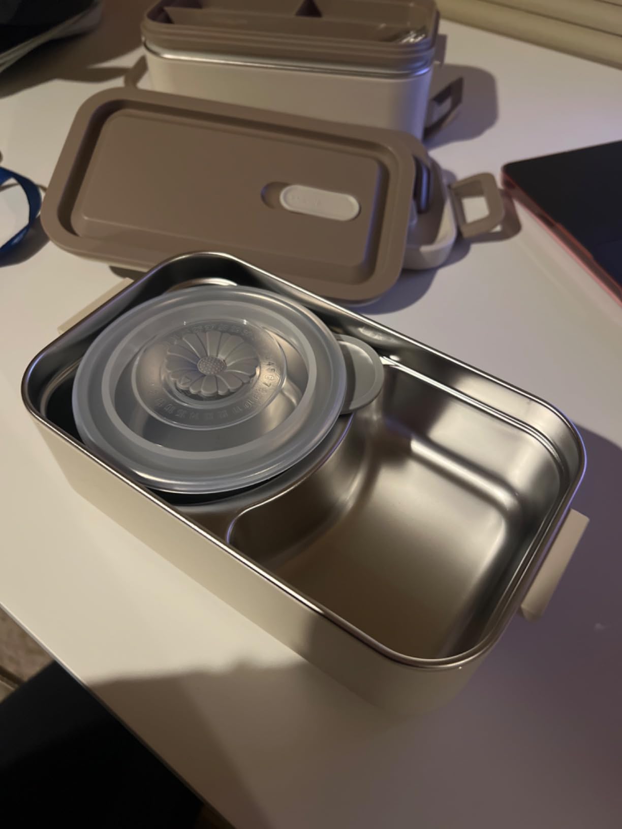 Bento Box Adult Lunch Box, Stackable 2 Layer 304 Stainless Steel Lunch Container for Adults Kids Office, 2L Capacity Portable Lunch Box Containers with Soup Bowl Spoon and Fork customer photo 2