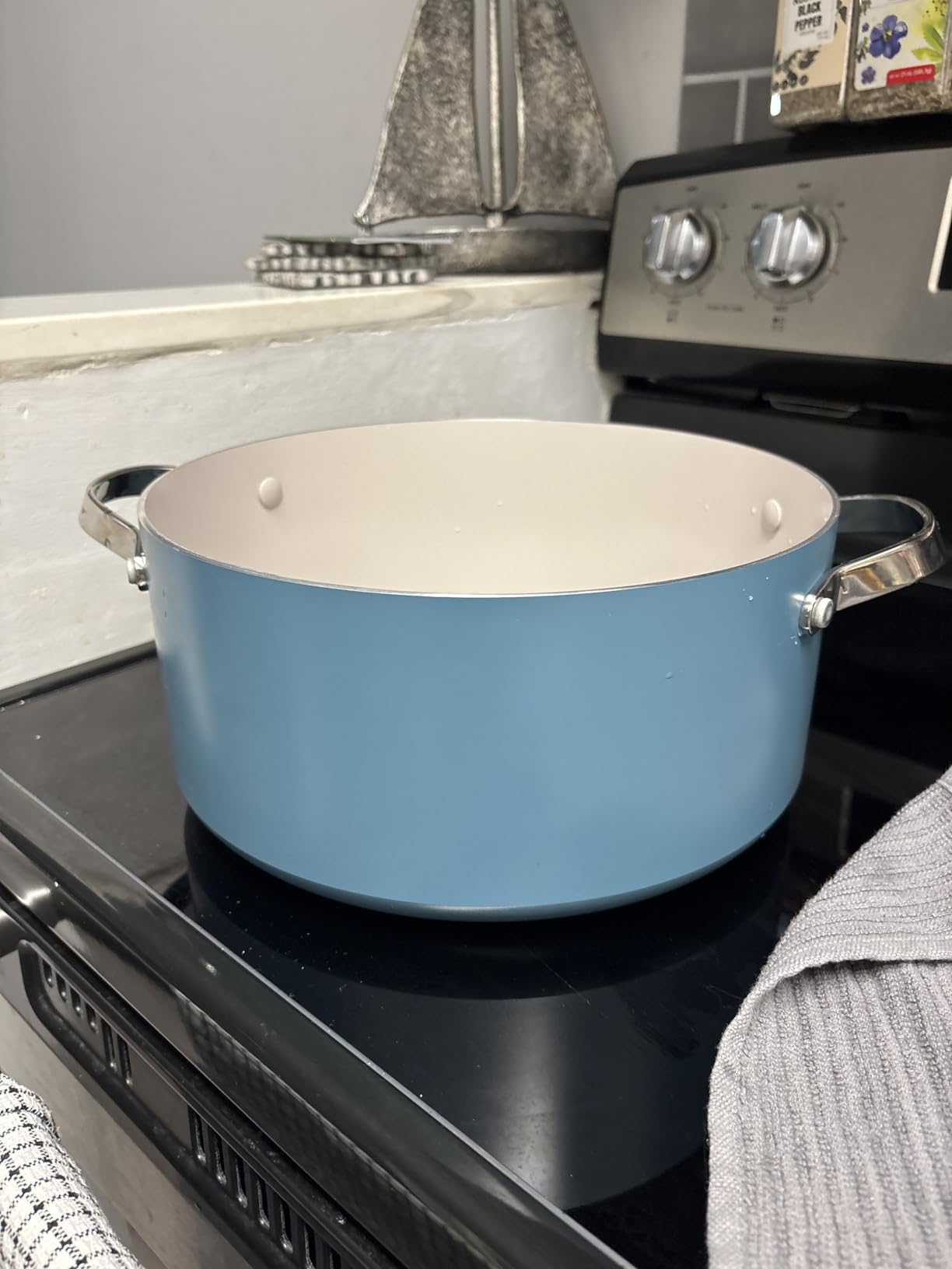Our Place Nova 10-Piece Cookware Pots & Pans Set, Oprah's Favorite Things 2024, PFAS-Free Ceramic Nonstick, Fry, Saute, Stockpot, Utensils, Lids, Induction Suitable, Dishwasher & Oven Safe, Deep Teal customer photo 1
