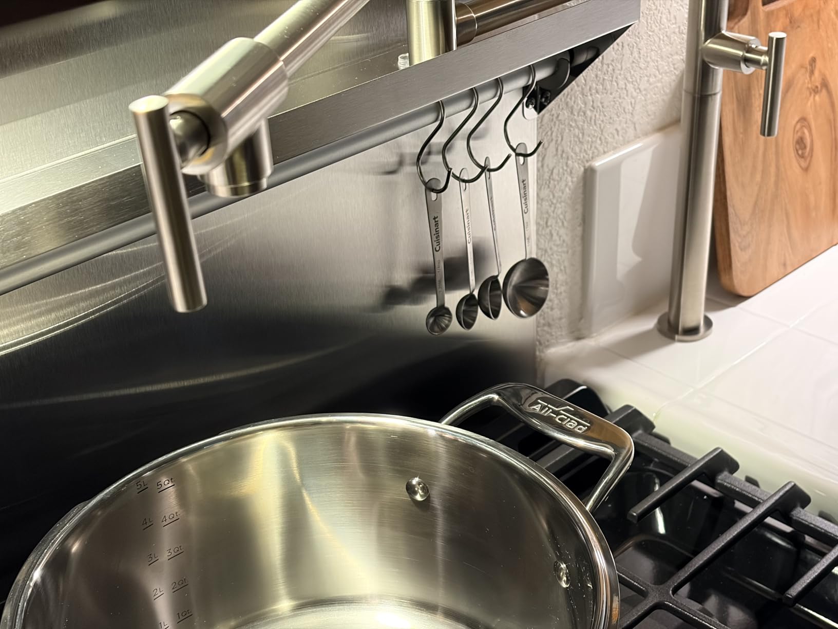 All-Clad Simply Strain Stainless Steel Stockpot, Multipot With Insert & Lid, 16 Quart Induction Oven Broiler Safe 600F, Strainer, Pasta Strainer with Handle, Steamer Pot, Pots and Pans, Silver customer photo 1