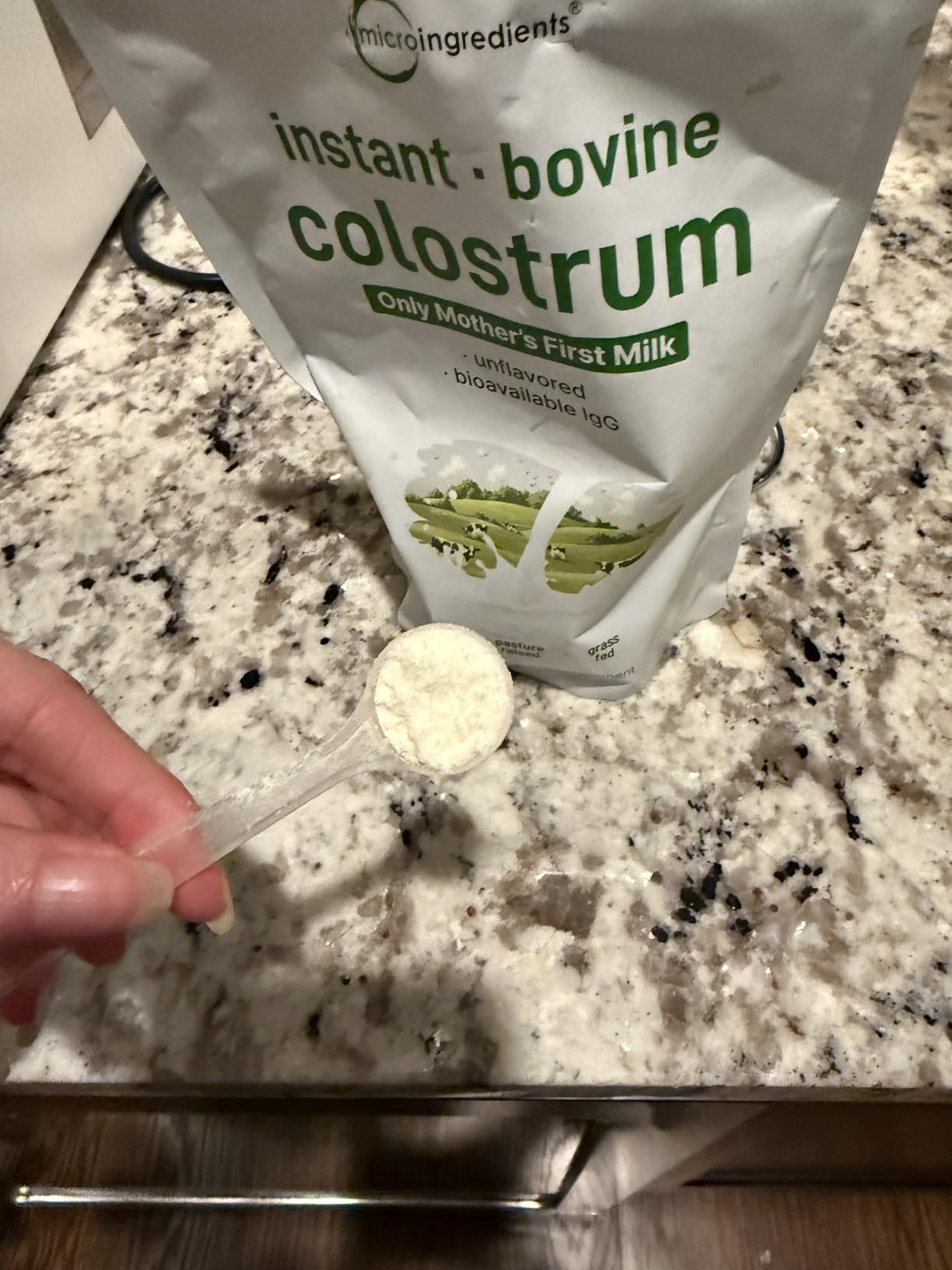 Micro Ingredients Bovine Colostrum Powder, 8 oz | Grass-Fed, Freeze-Dried | Natural IgG & IgA | Supports Immune & Gut Health | Non-GMO, Gluten-Free, Unflavored customer photo 2