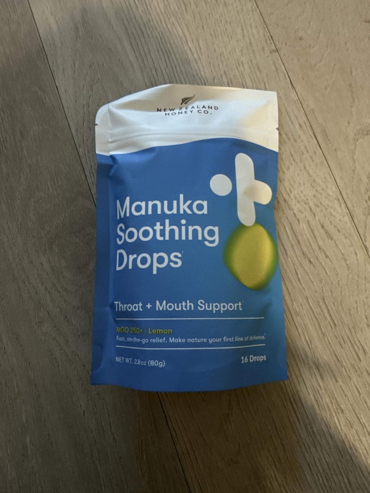 NEW ZEALAND HONEY CO. Manuka Honey Cough Drops MGO 250+ - Natural Soothing Throat Lozenges with Lemon for Sore Throat & Dry Mouth Relief, Gluten-Free, Non-GMO - 16 Count customer photo 1