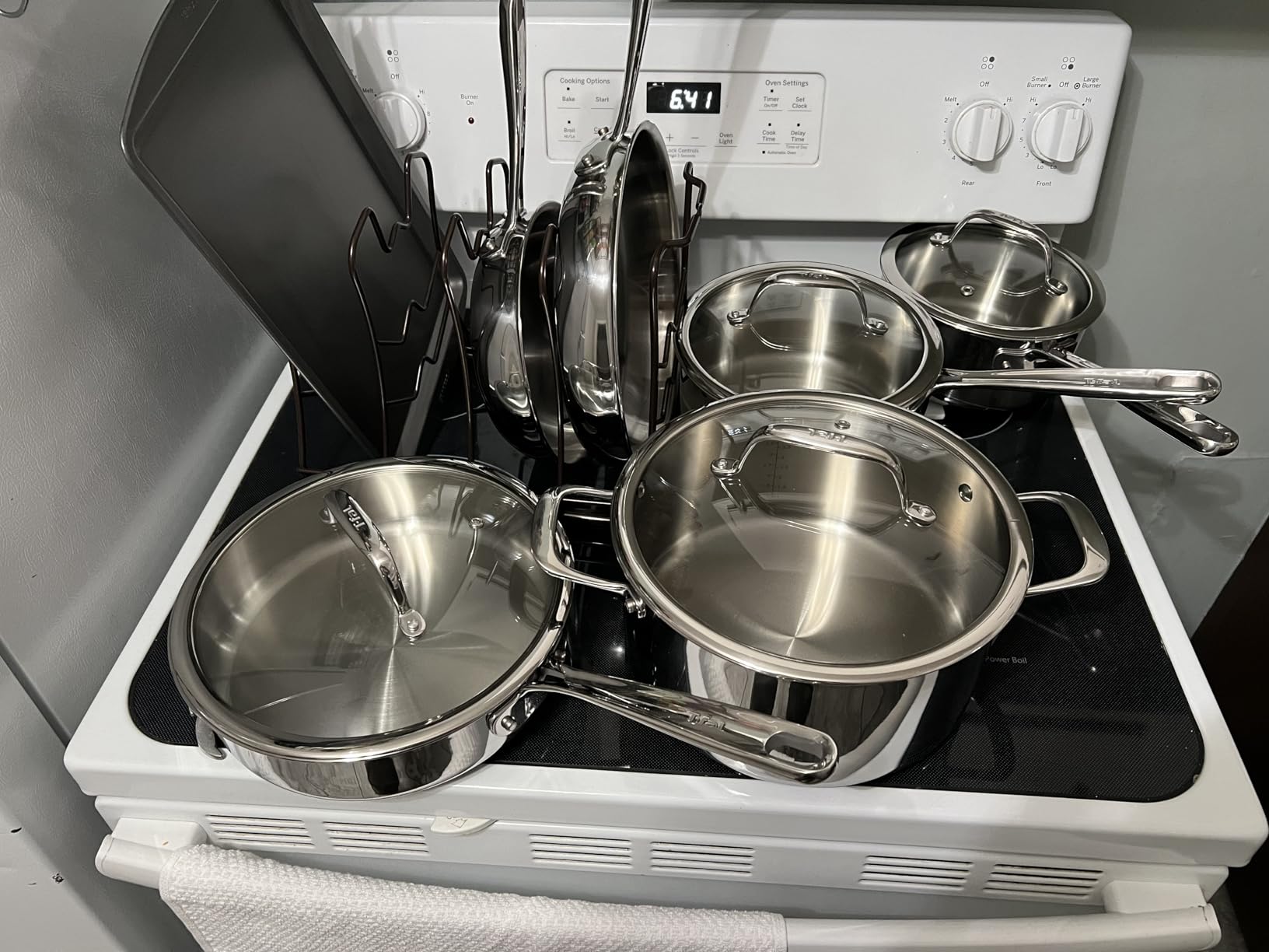 T-fal Pro Tri-Ply Stainless Steel Cookware Set, 10 Piece - Induction Compatible, Oven Safe 500F, Lids-350F, Even Heat, Professional Quality, Durable customer photo 2