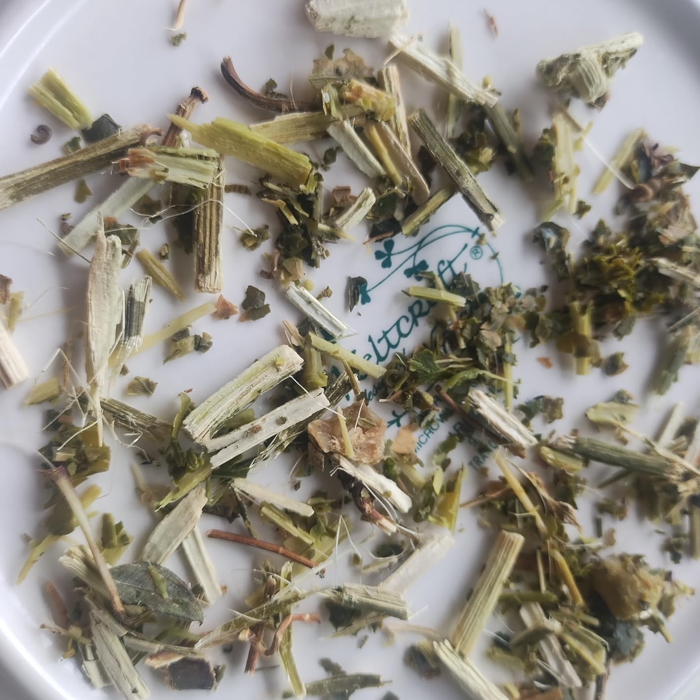 TEARELAE - Passion Flower Tea, 50 Count - Pure Passionflowers Leaves Tea Bags - Pasiflora Tea for Relaxation & Sleep- Non-GMO - Caffeine-Free customer photo 1