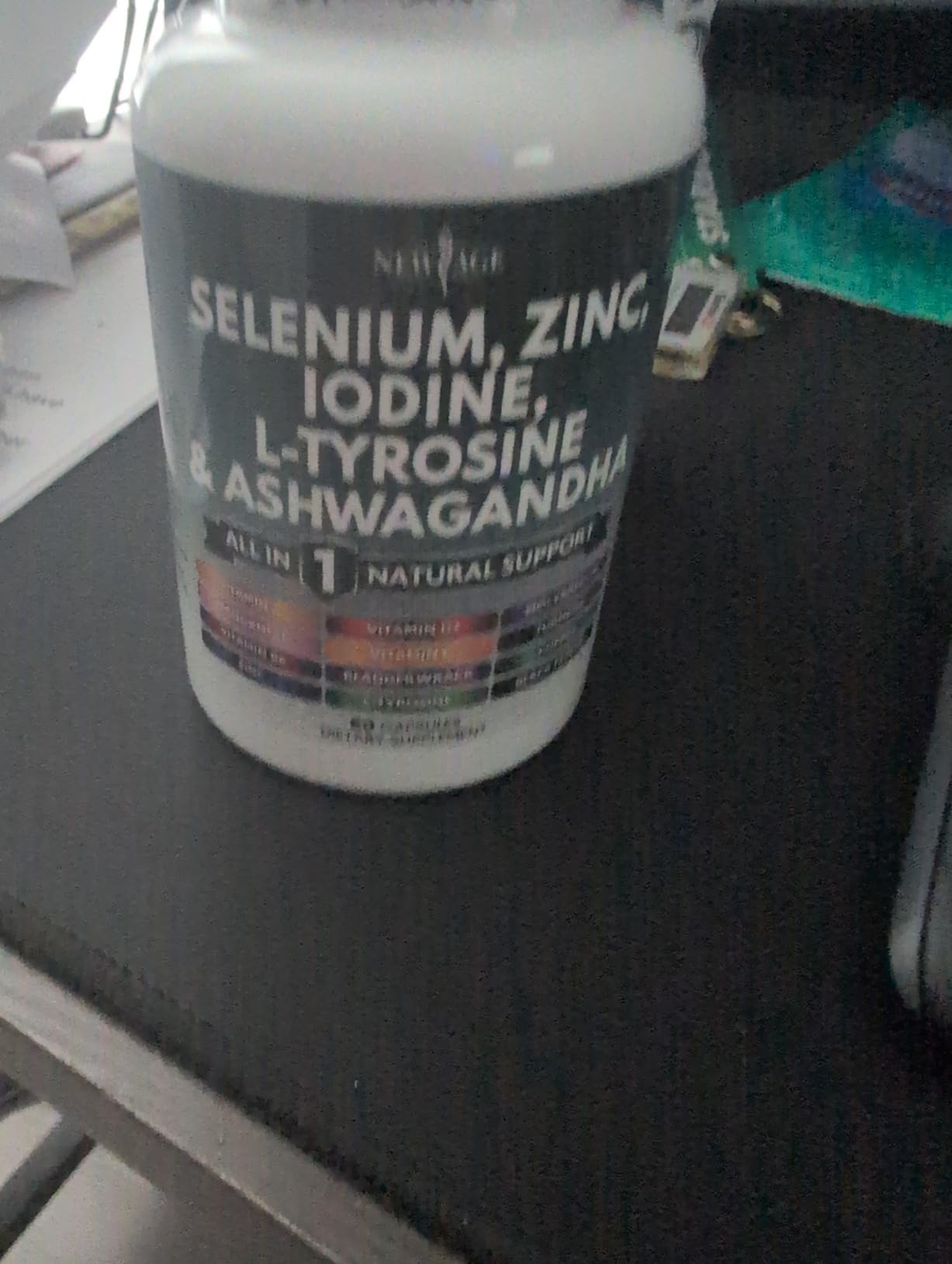 NEW AGE Selenium, Zinc, Iodine, L Tyrosine, Ashwagandha - Supplement for Women and Men with Bladderwrack, Turmeric, Silica Kelp, Schisandra - 120 Count customer photo 1