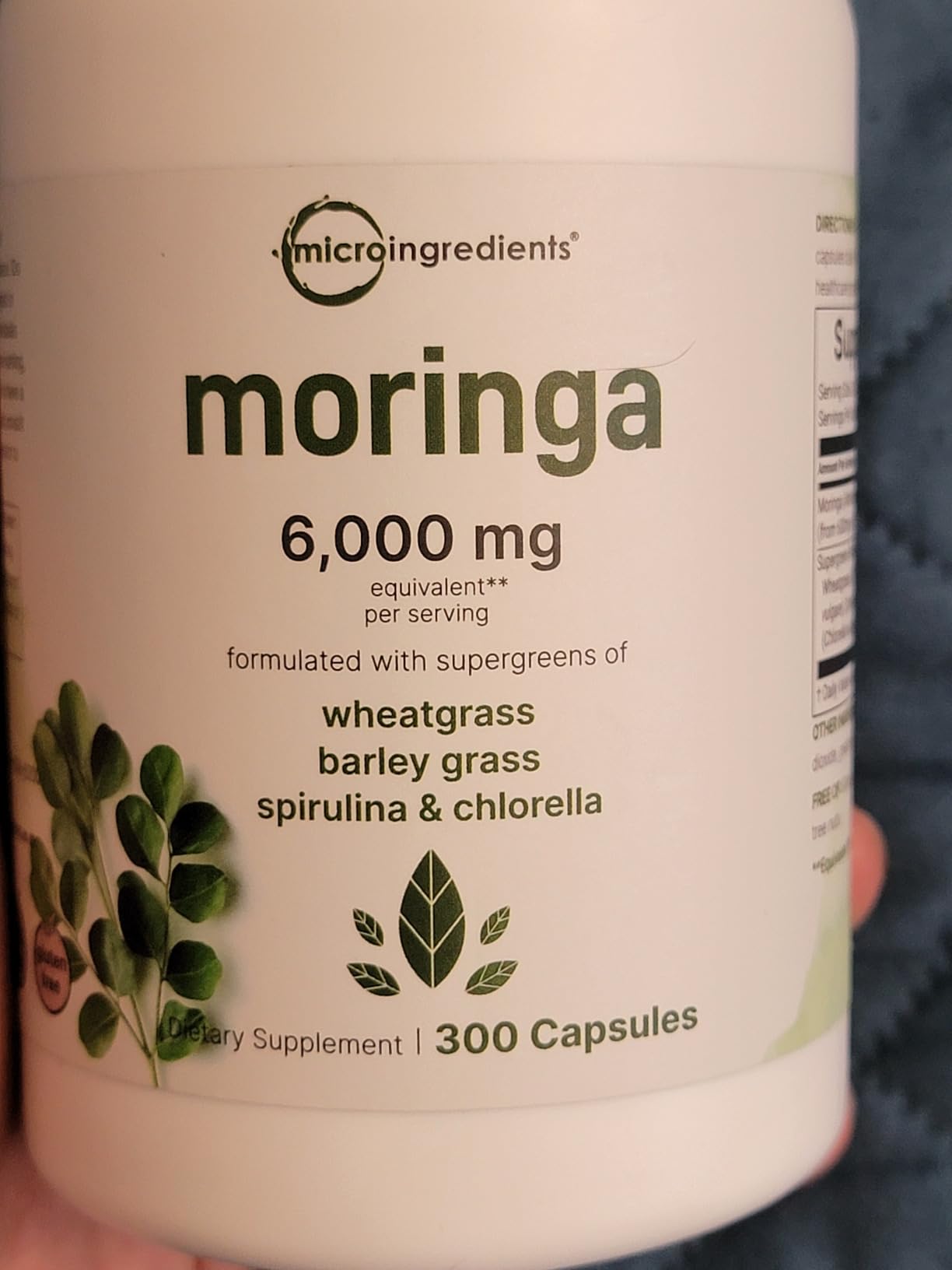 Micro Ingredients Moringa Oleifera | 300 Capsules with Supergreens Blend of Wheatgrass, Barley Grass, Spirulina, & Chlorella | Antioxidant Supplement, Energy, & Immune Support | Non-GMO customer photo 2