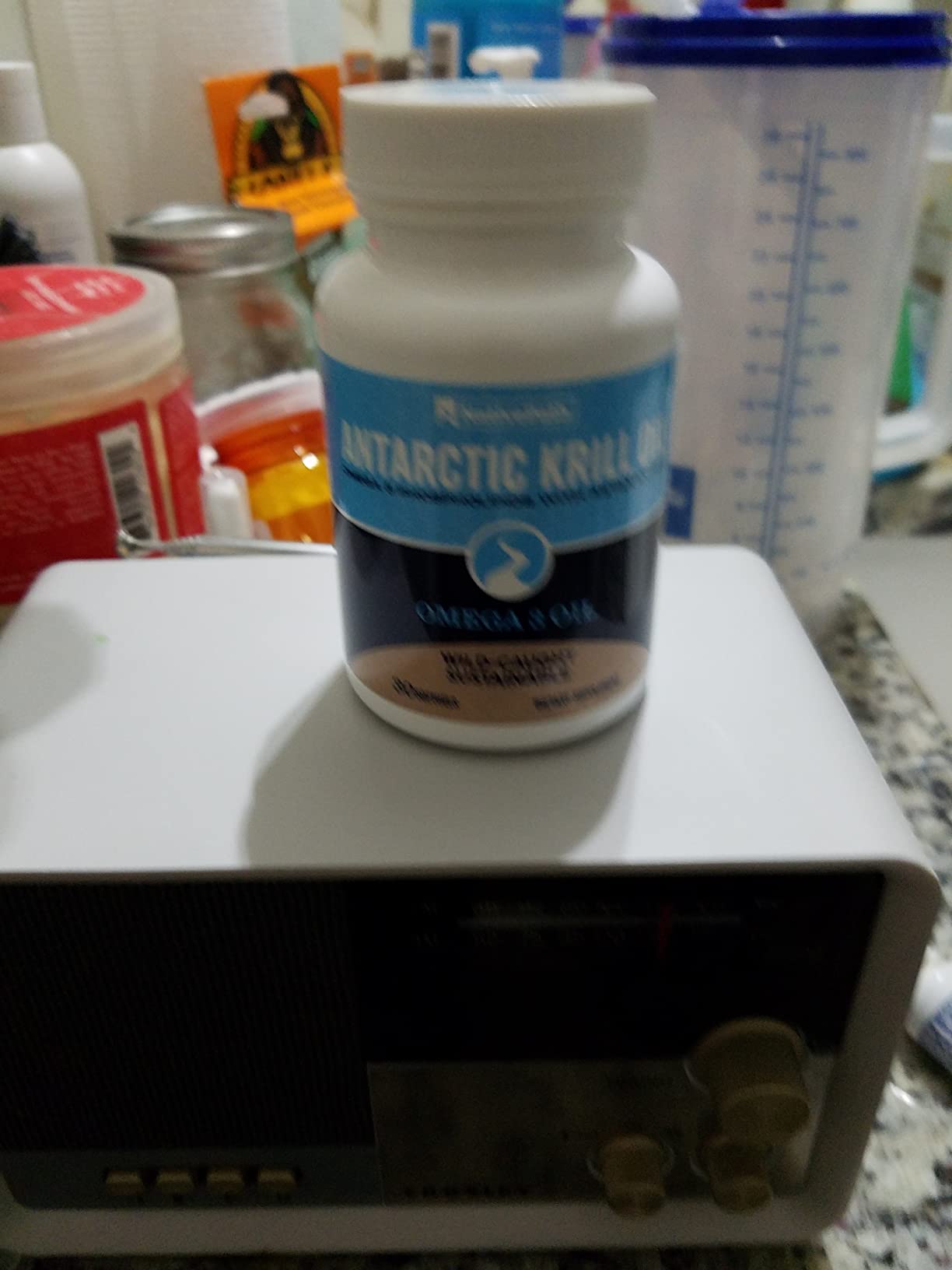 NativePath Antarctic Krill Oil - Wild-Caught Omega 3 Krill Oil 500mg Softgels with EPA, DHA and Astaxanthin - Supplement for Joint, Heart, Brain and Immunity - 60 ct - No Fishy Aftertaste customer photo 1