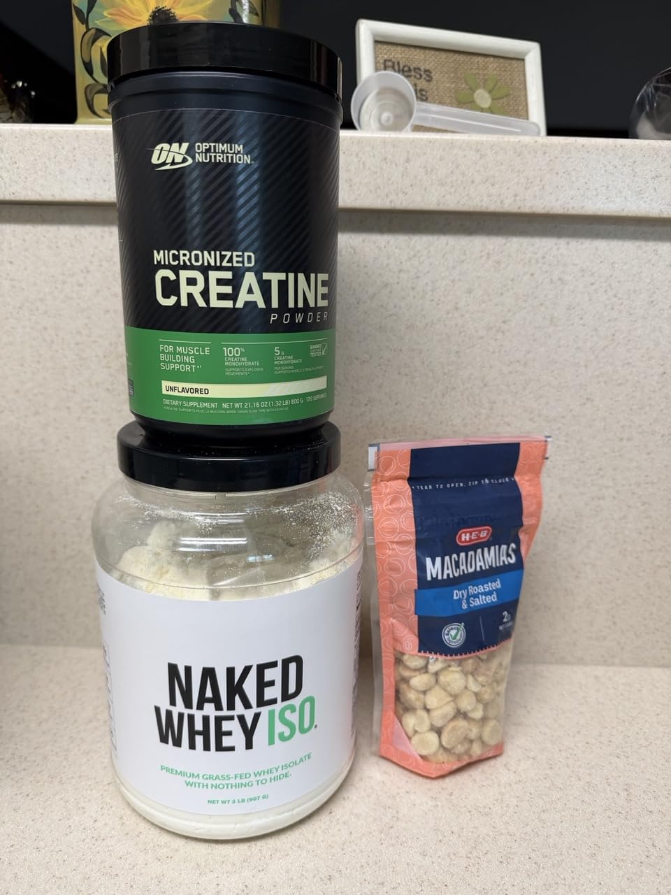 NAKED Whey Isolate Protein - Only 2 Ingredients, 30g Grass-Fed Protein, Zero Carb, Unflavored, Undenatured, Non-GMO, No Soy, Gluten-Free, No Preservatives - 28 Servings customer photo 1