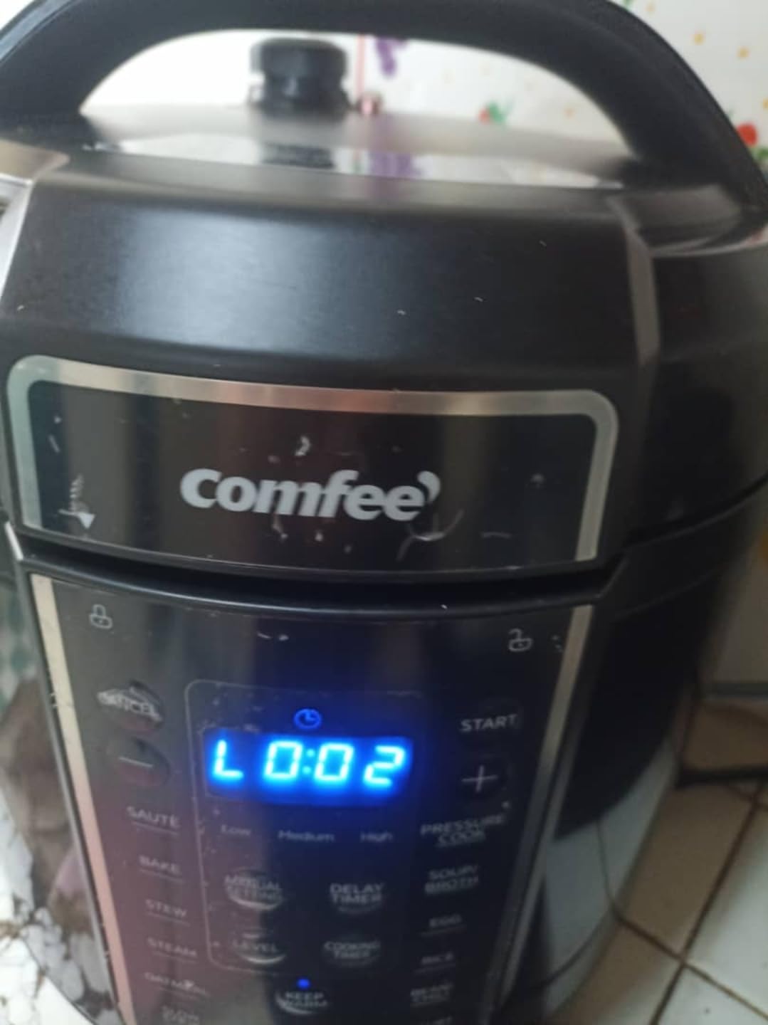COMFEE' 12-in-1 Electric Pressure Cooker, Instant Multi, Non-Stick Pot, Yogurt Maker, Rice Cooker, Slow, Saute Steamer, Pressure Cooker 6 Quart Black customer photo 1