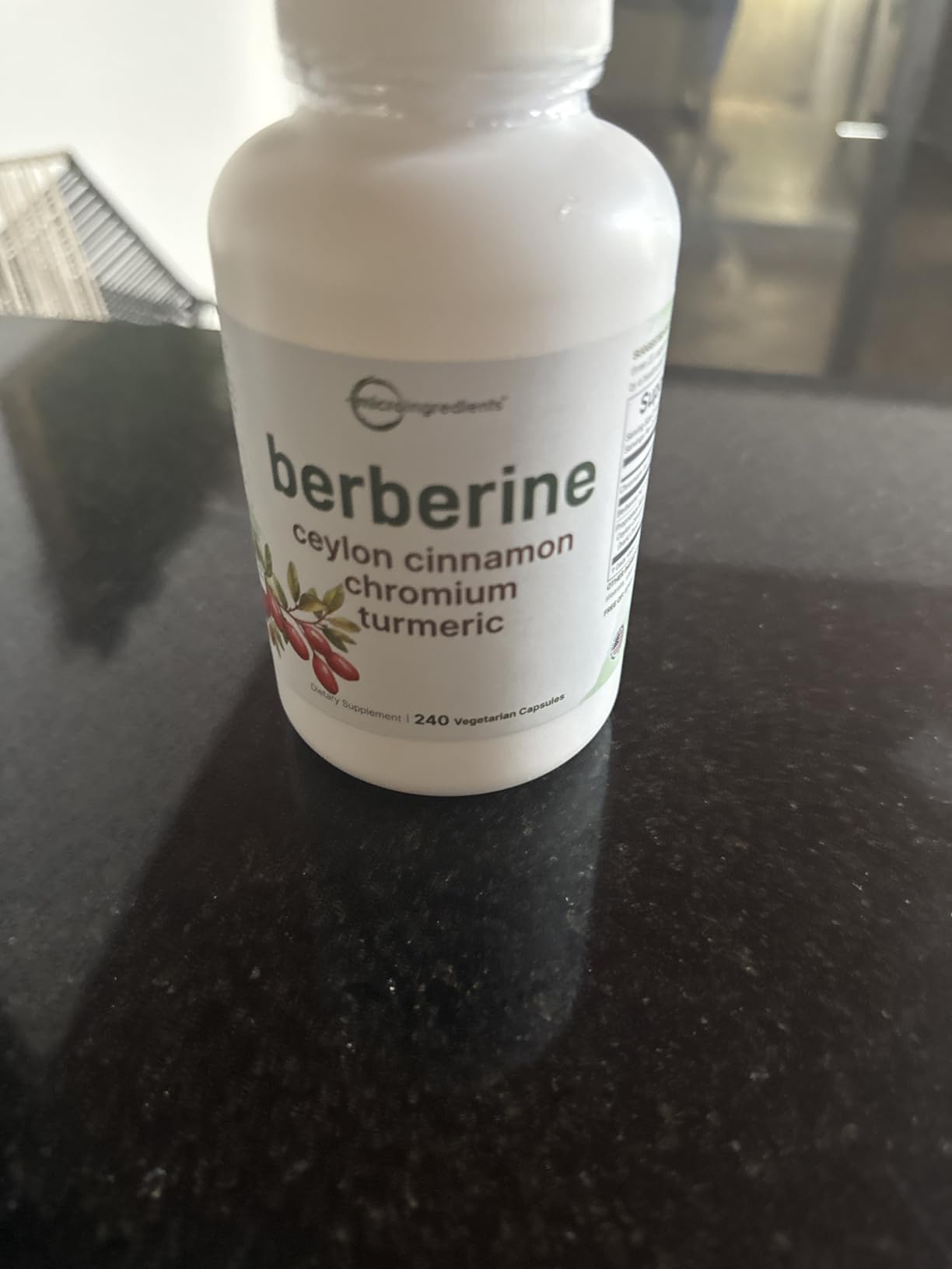 Micro Ingredients Berberine with Ceylon Cinnamon, 240 Veggie Capsules | High Absorption Berberine HCI Supplement + Turmeric Root & Cinnamon Bark Extract | Non-GMO, Gluten Free customer photo 1