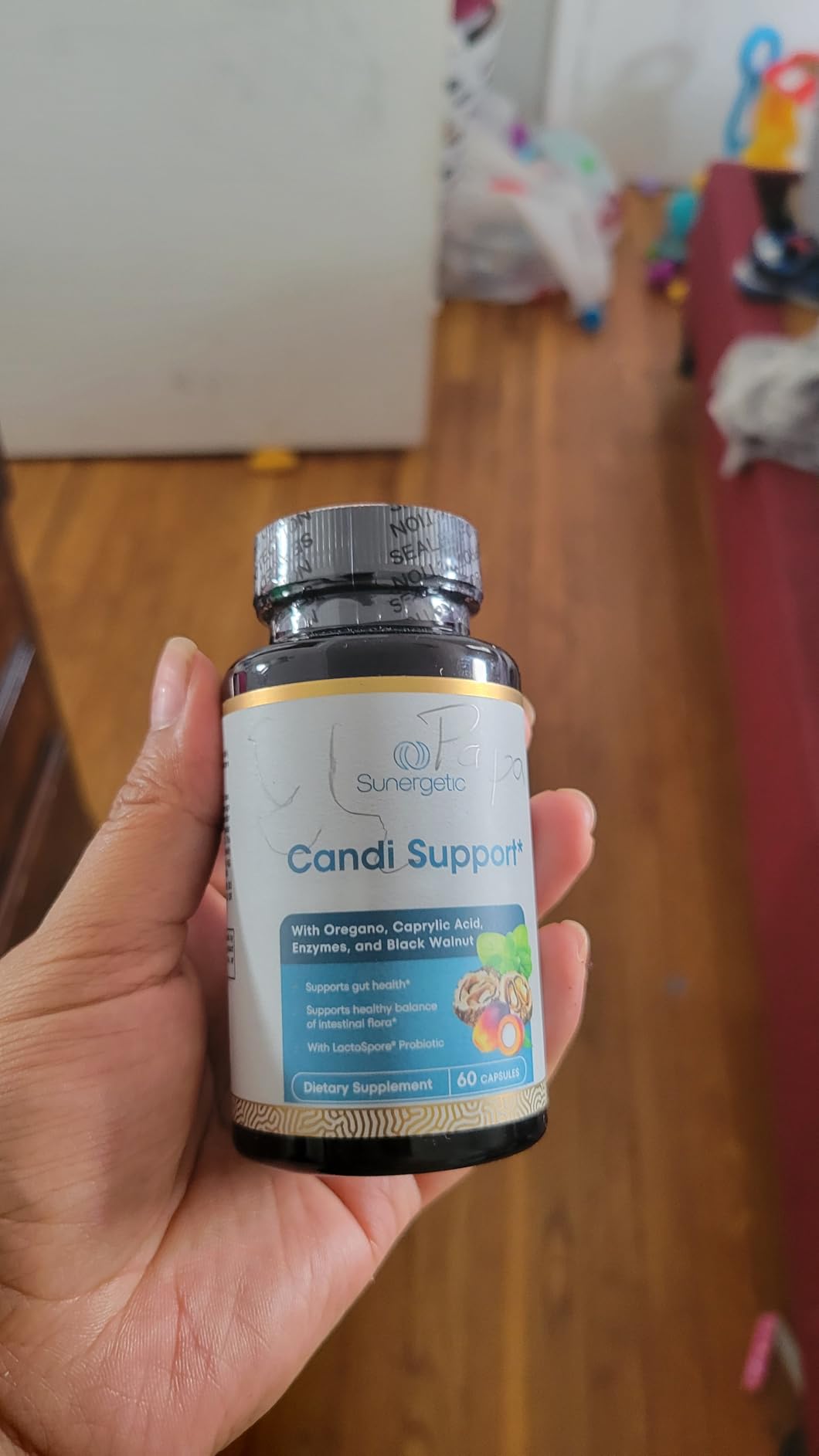 Premium Candida Cleanse Supplement - Candida Support Supplement with Oregano, Caprylic Acid, Black Walnut & Probiotics - Supports Gut Health, Digestion & Intestinal Flora - 60 Candi Support Capsules customer photo 1