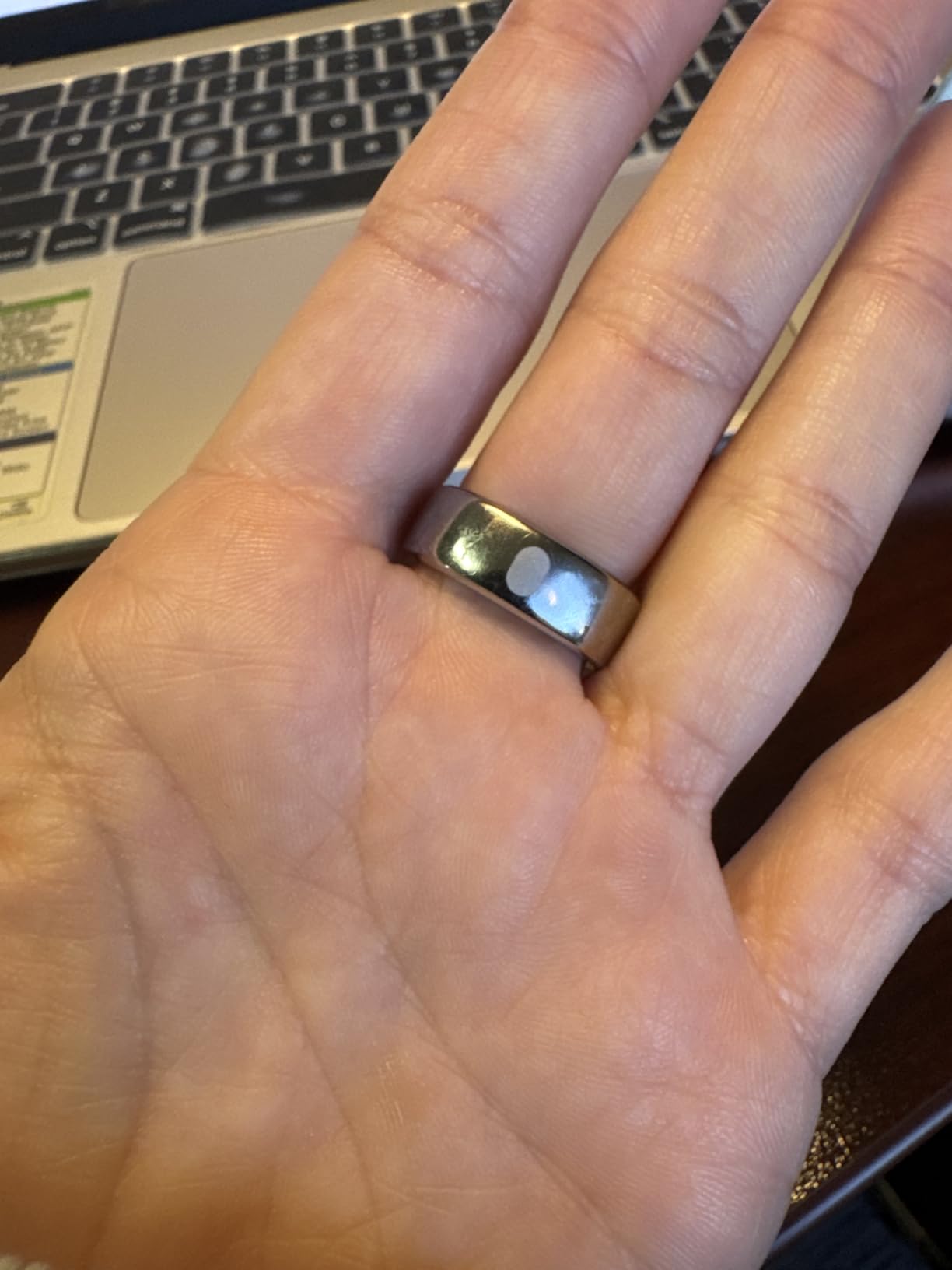 RingConn Gen 2 Air - Ultra-Thin AI Smart Ring, 10-Day Battery Life, Fitness/Sleep/Stress/HR Tracker, No App Fee, iOS & Android Compatible customer photo 2
