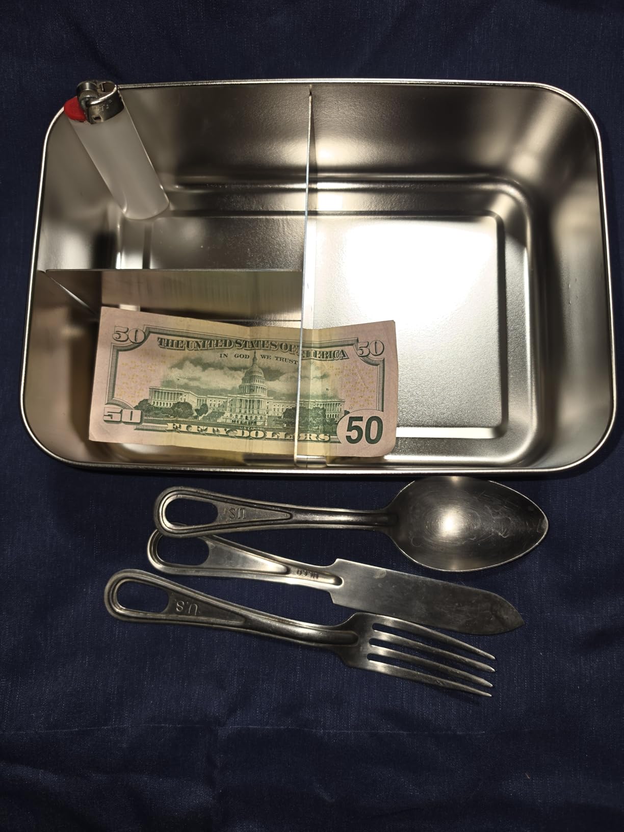 TeamFar Stainless Steel Bento Box, 47oz/1400ML Metal Lunch Box with Leak-Proof Lid for Adults/Kids, Lunch Food Containers with 3 Compartments for School/Work/Meal Prep, Heavy Duty & Dishwasher Safe customer photo 2